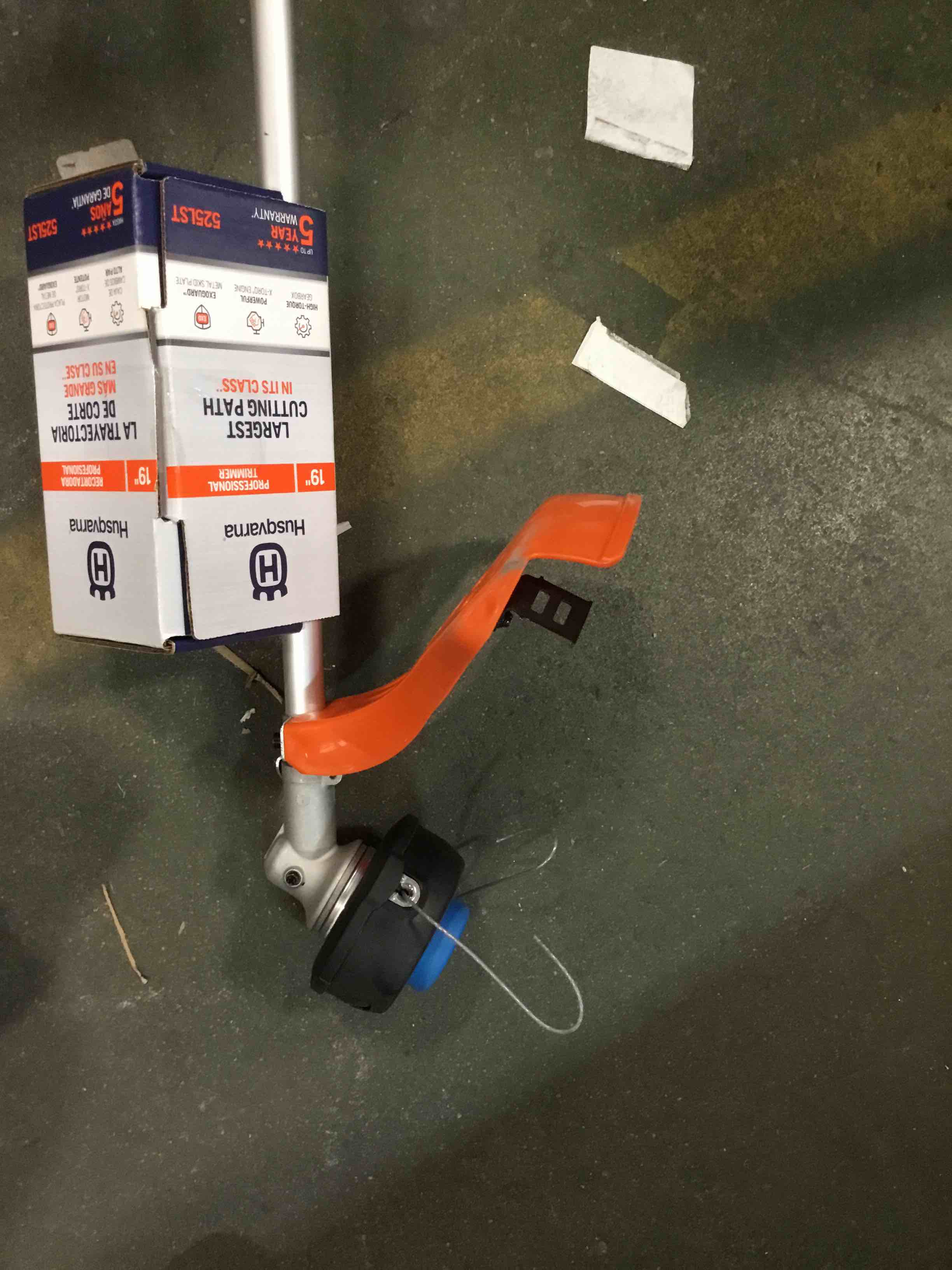 Husqvarna 128LD Gas String Trimmer, 28cc 2Cycle, 17inch Straight