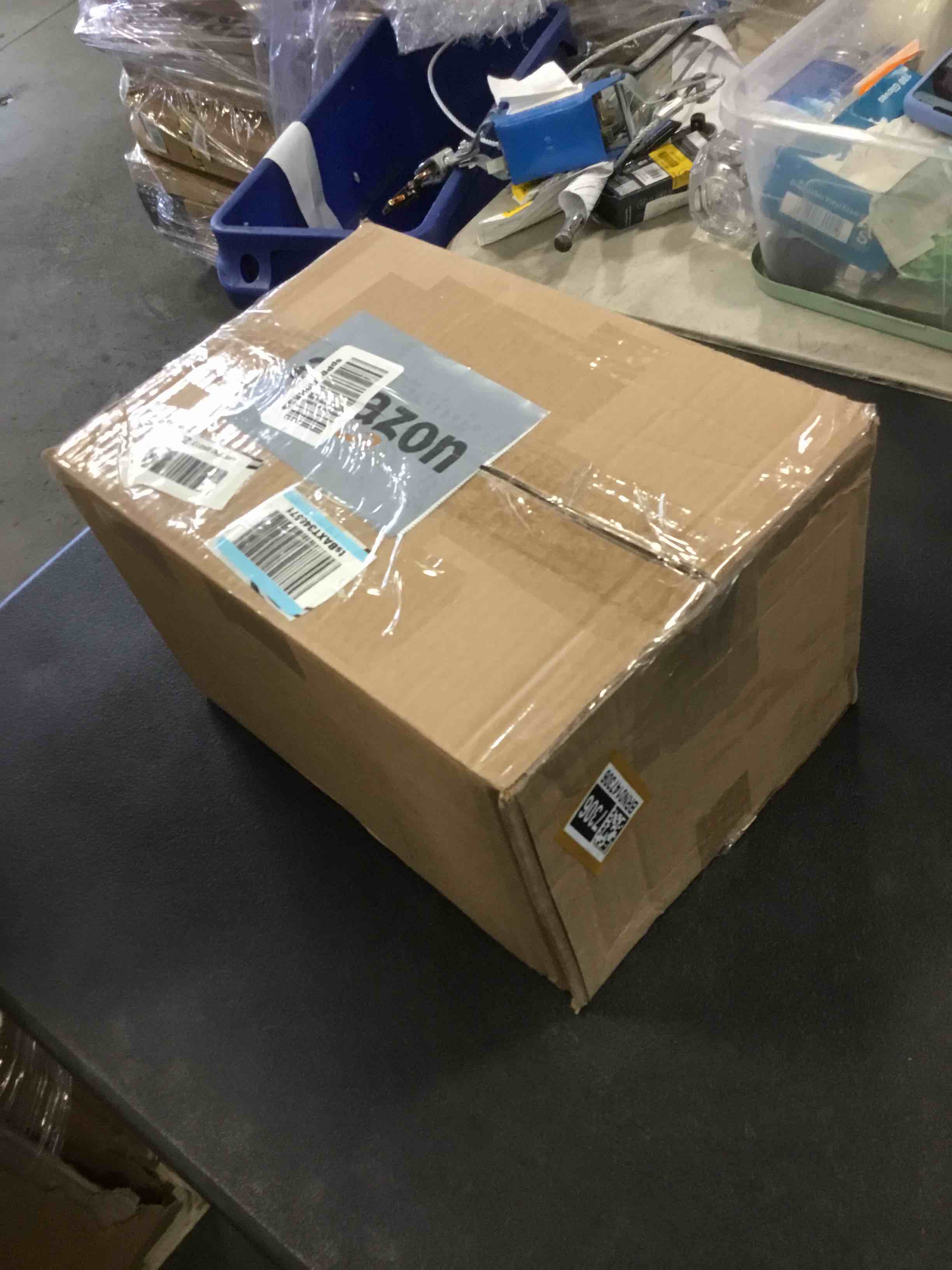 https://s3.amazonaws.com/lotting-images-prod/bidfta/BRN0147306_1725989282646.jpeg