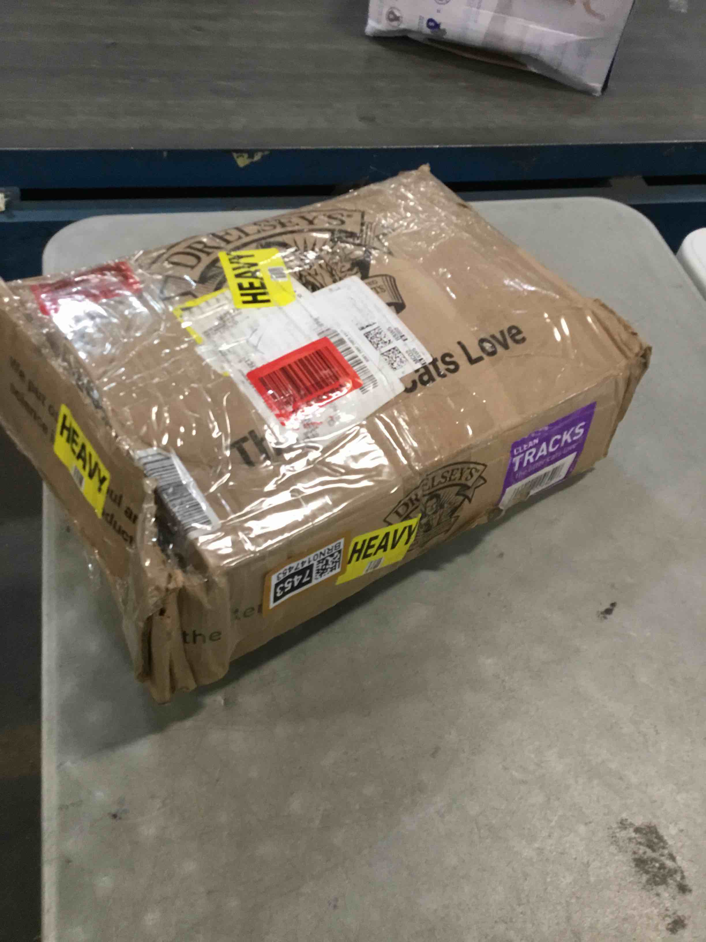 https://s3.amazonaws.com/lotting-images-prod/bidfta/BRN0147453_1725908131845.jpeg