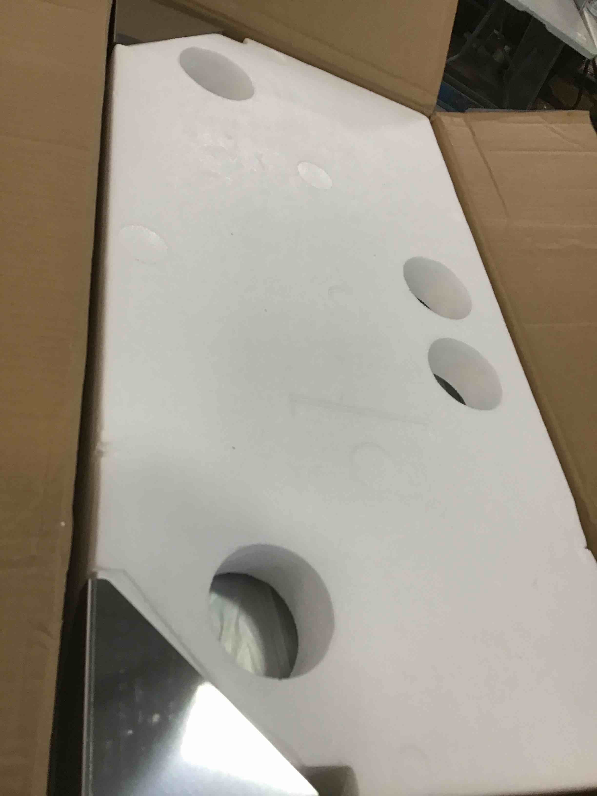 https://s3.amazonaws.com/lotting-images-prod/bidfta/BRN0148918_1725891793625.jpeg