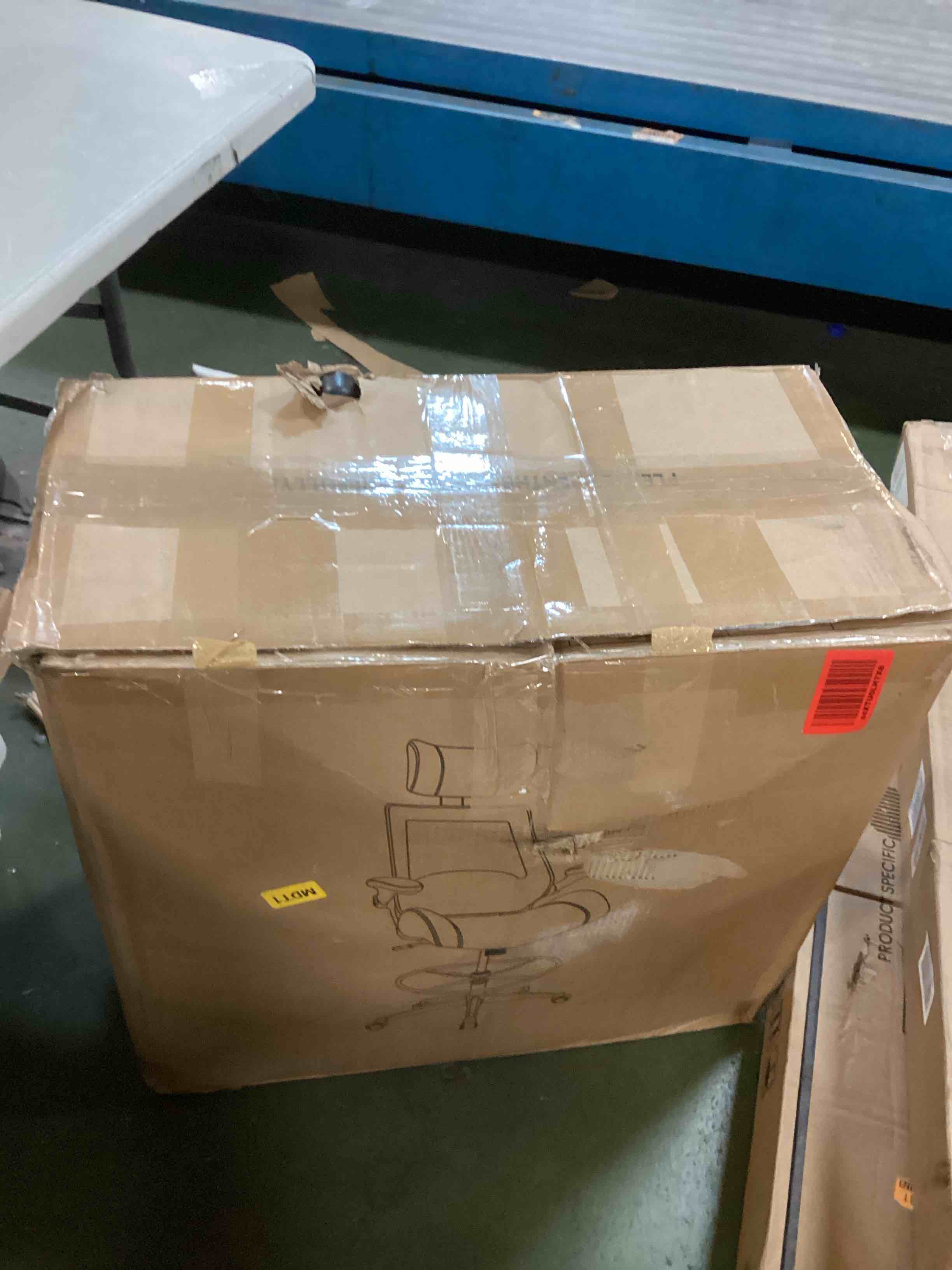 https://s3.amazonaws.com/lotting-images-prod/bidfta/BRN0150349_1726203021302.jpeg