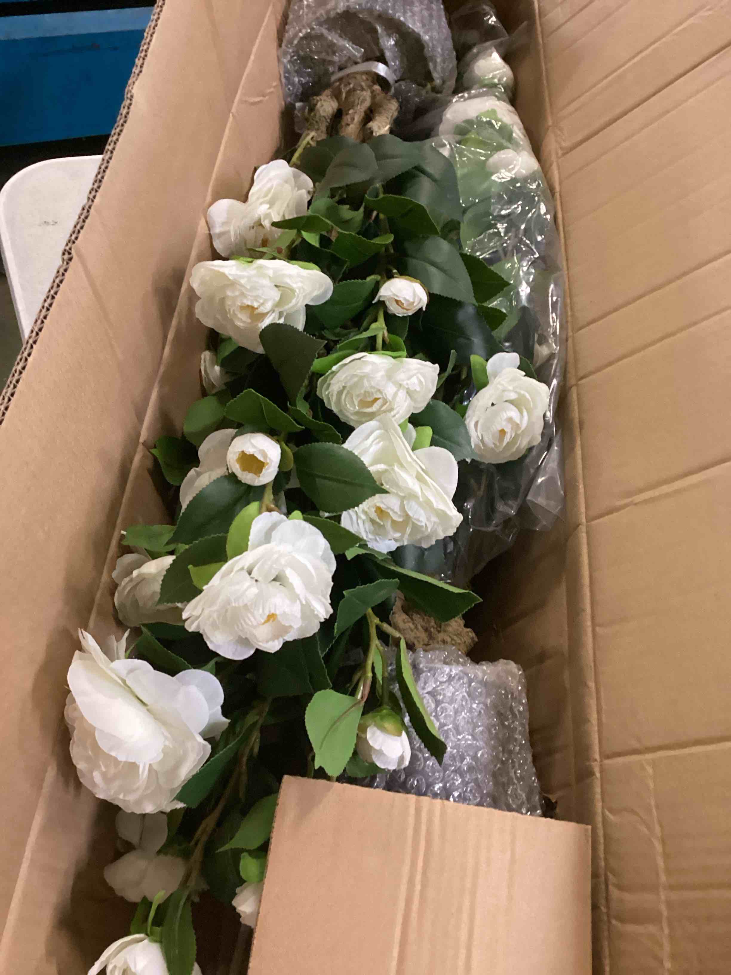 https://s3.amazonaws.com/lotting-images-prod/bidfta/BRN0154116_1726154249956.jpeg
