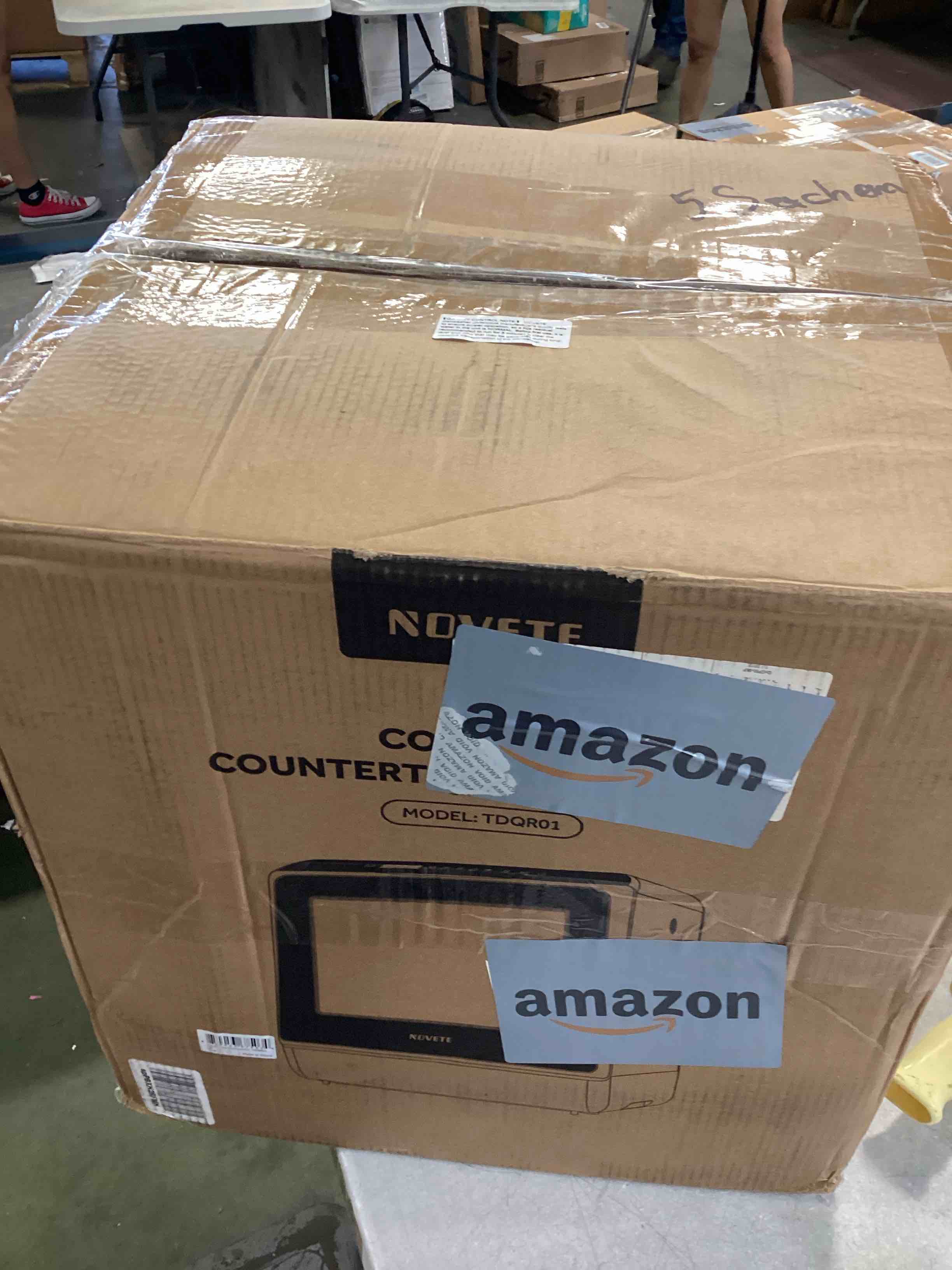 https://s3.amazonaws.com/lotting-images-prod/bidfta/BRN0155007_1725892096551.jpeg