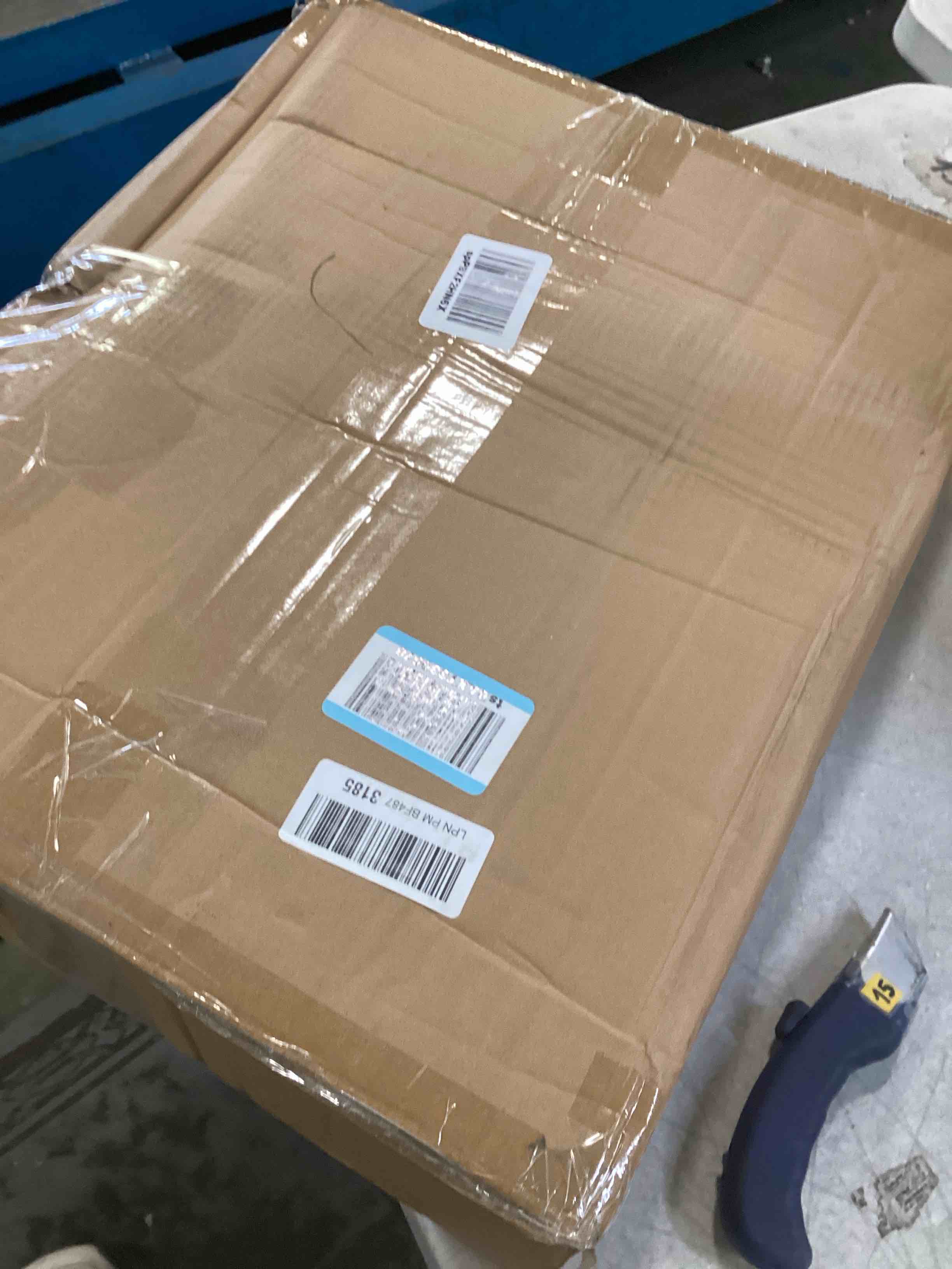 https://s3.amazonaws.com/lotting-images-prod/bidfta/BRN0155589_1725391668002.jpeg