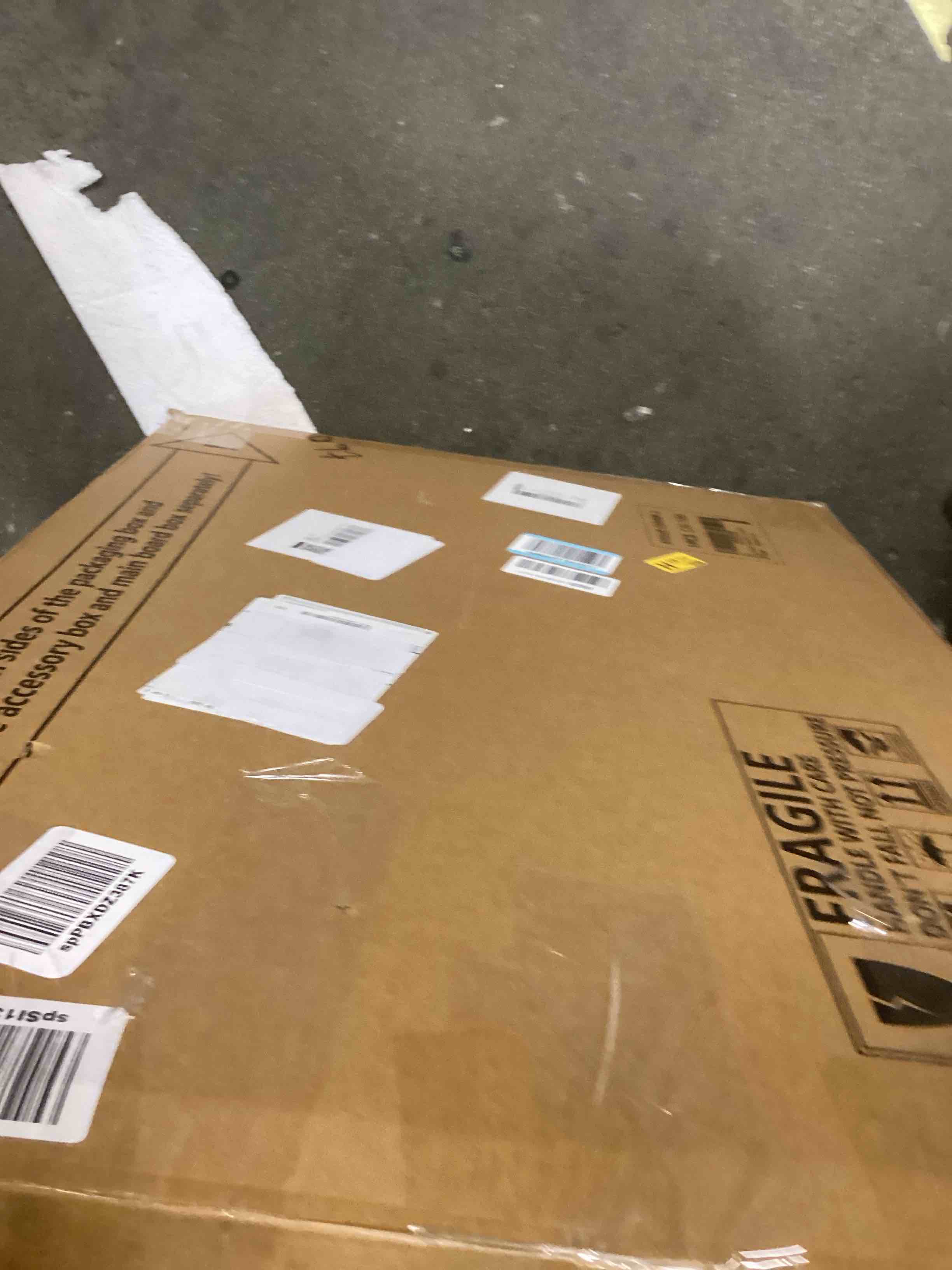 https://s3.amazonaws.com/lotting-images-prod/bidfta/BRN0158001_1729055514663.jpeg