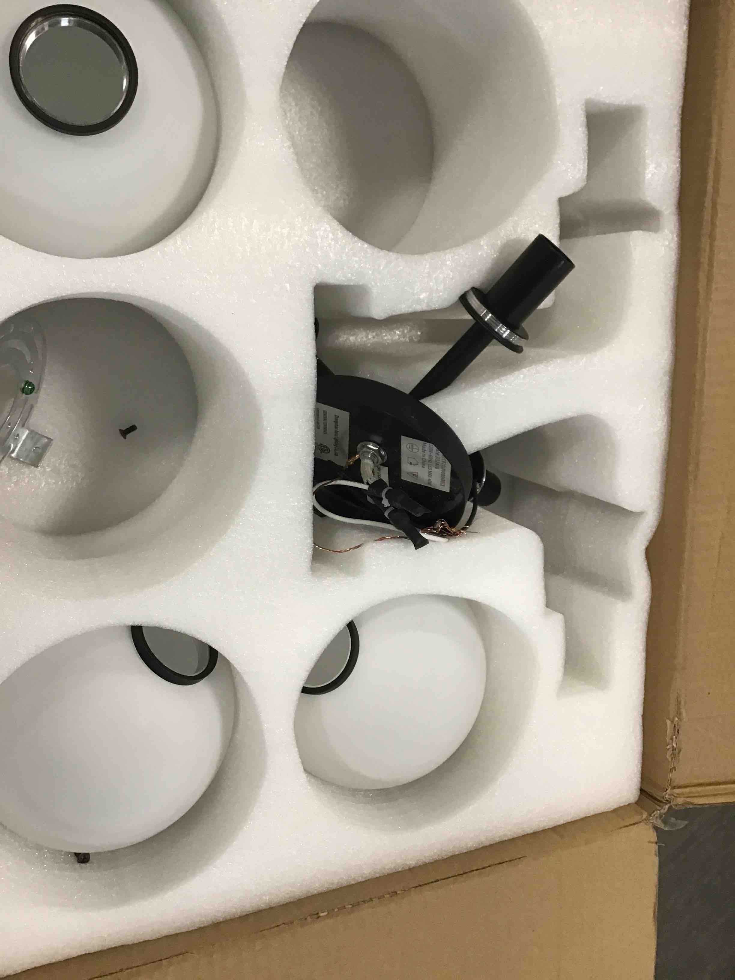 https://s3.amazonaws.com/lotting-images-prod/bidfta/BRN0159027_1728363180331.jpeg