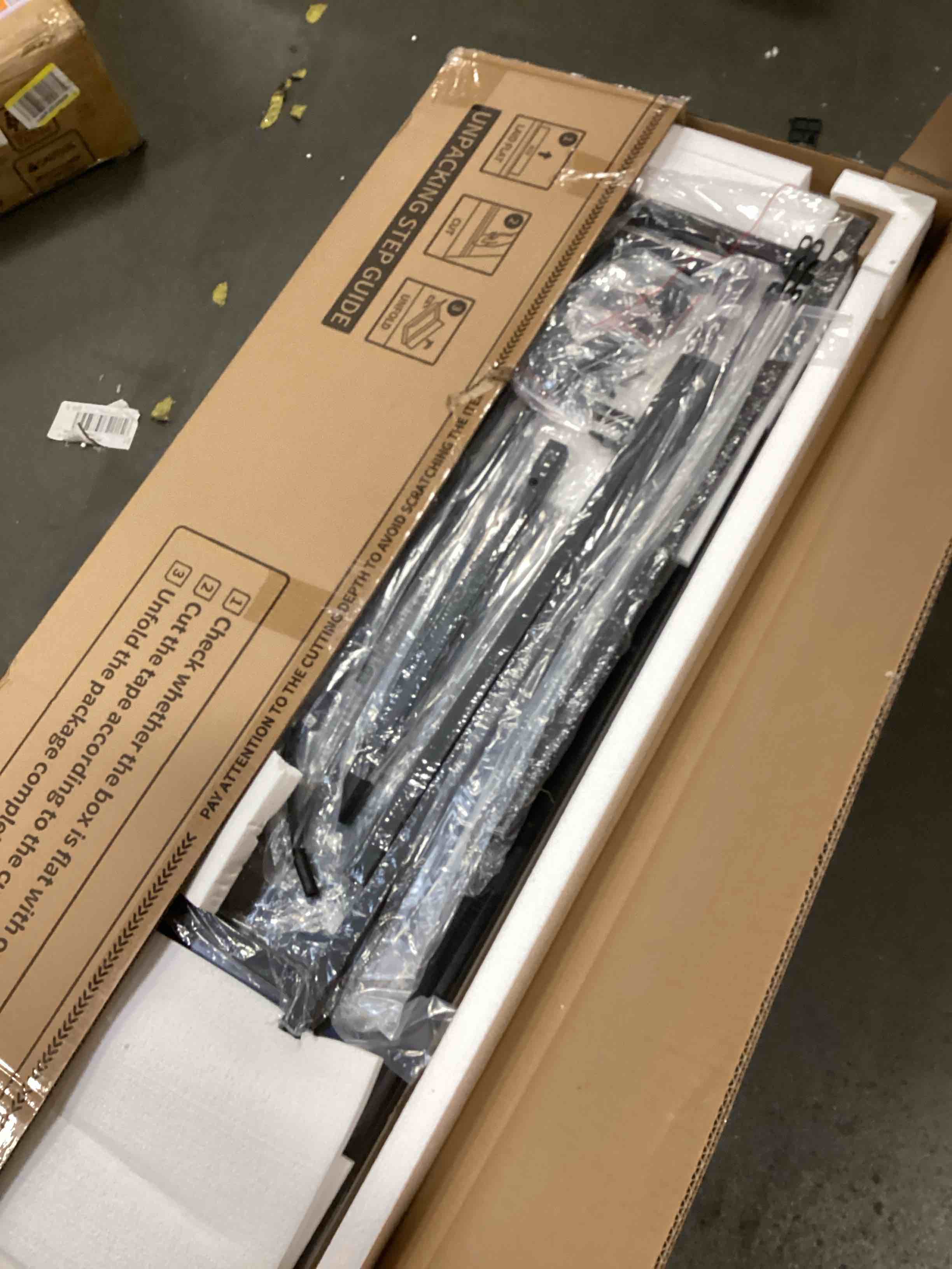 https://s3.amazonaws.com/lotting-images-prod/bidfta/BRN0160558_1727372417444.jpeg