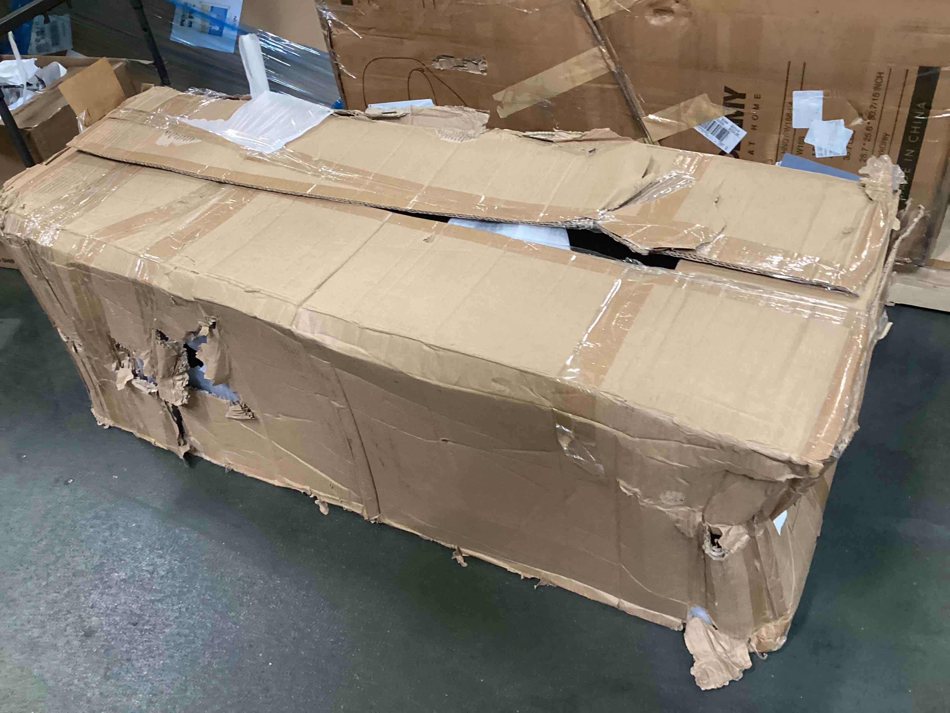 https://s3.amazonaws.com/lotting-images-prod/bidfta/BRN0161994_1725637448923.jpeg