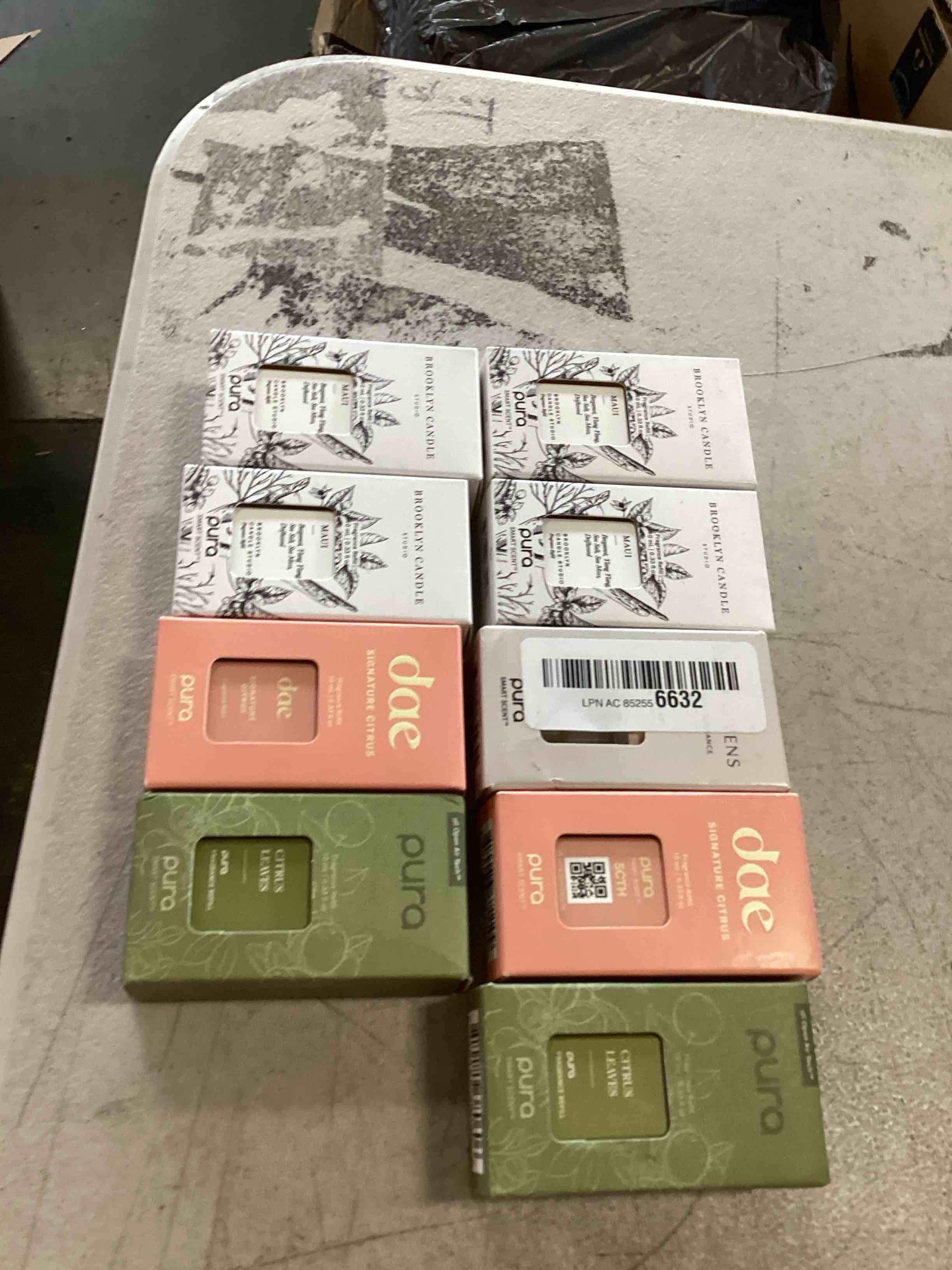 Assorted Pura fragrance refills