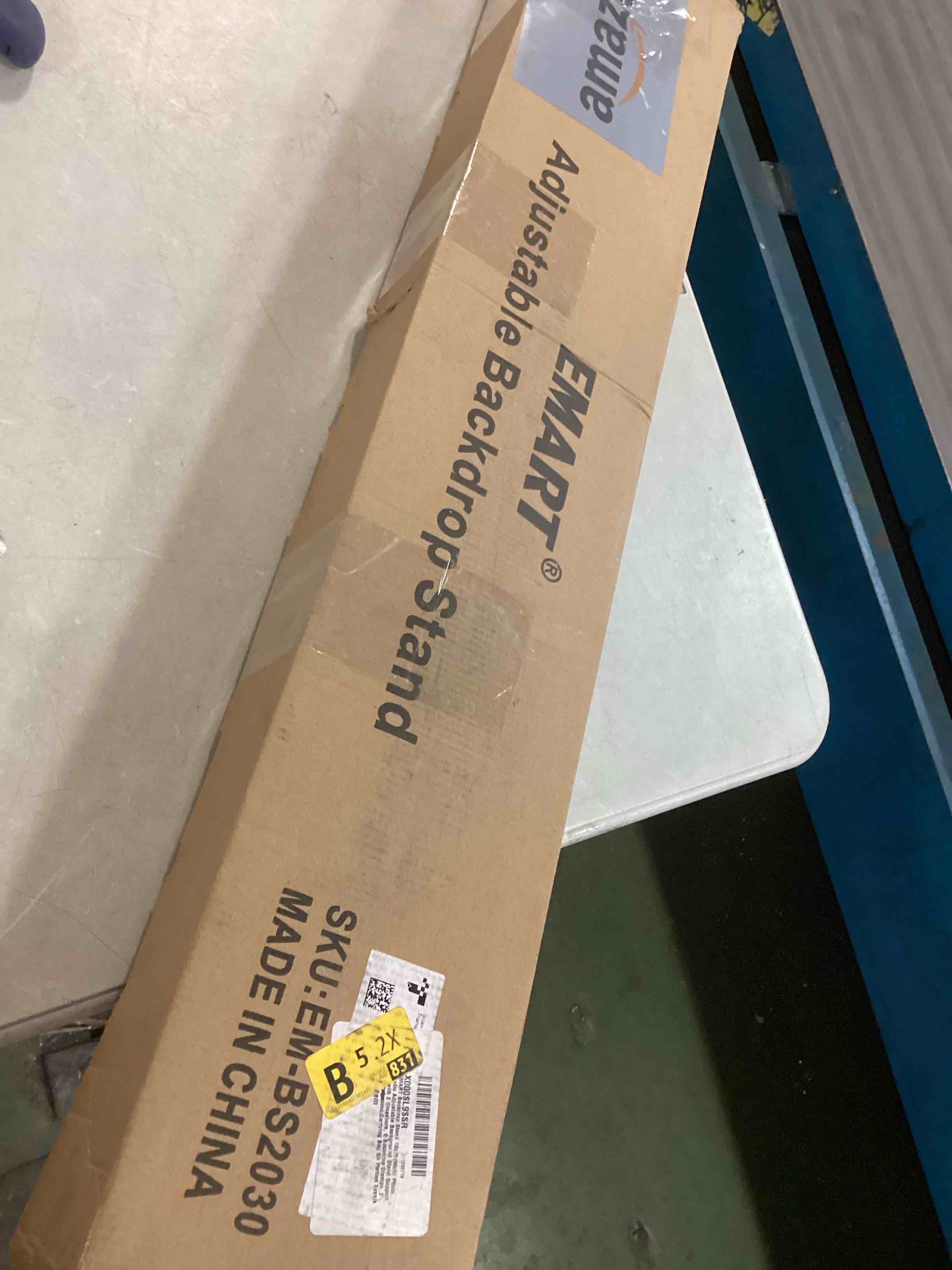 https://s3.amazonaws.com/lotting-images-prod/bidfta/BRN0167279_1725653820294.jpeg