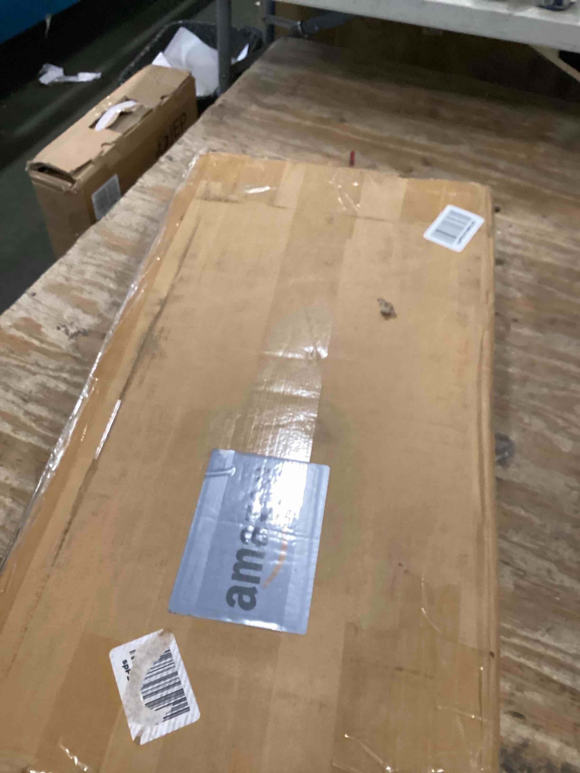 https://s3.amazonaws.com/lotting-images-prod/bidfta/BRN0172392_1726239223895.jpeg