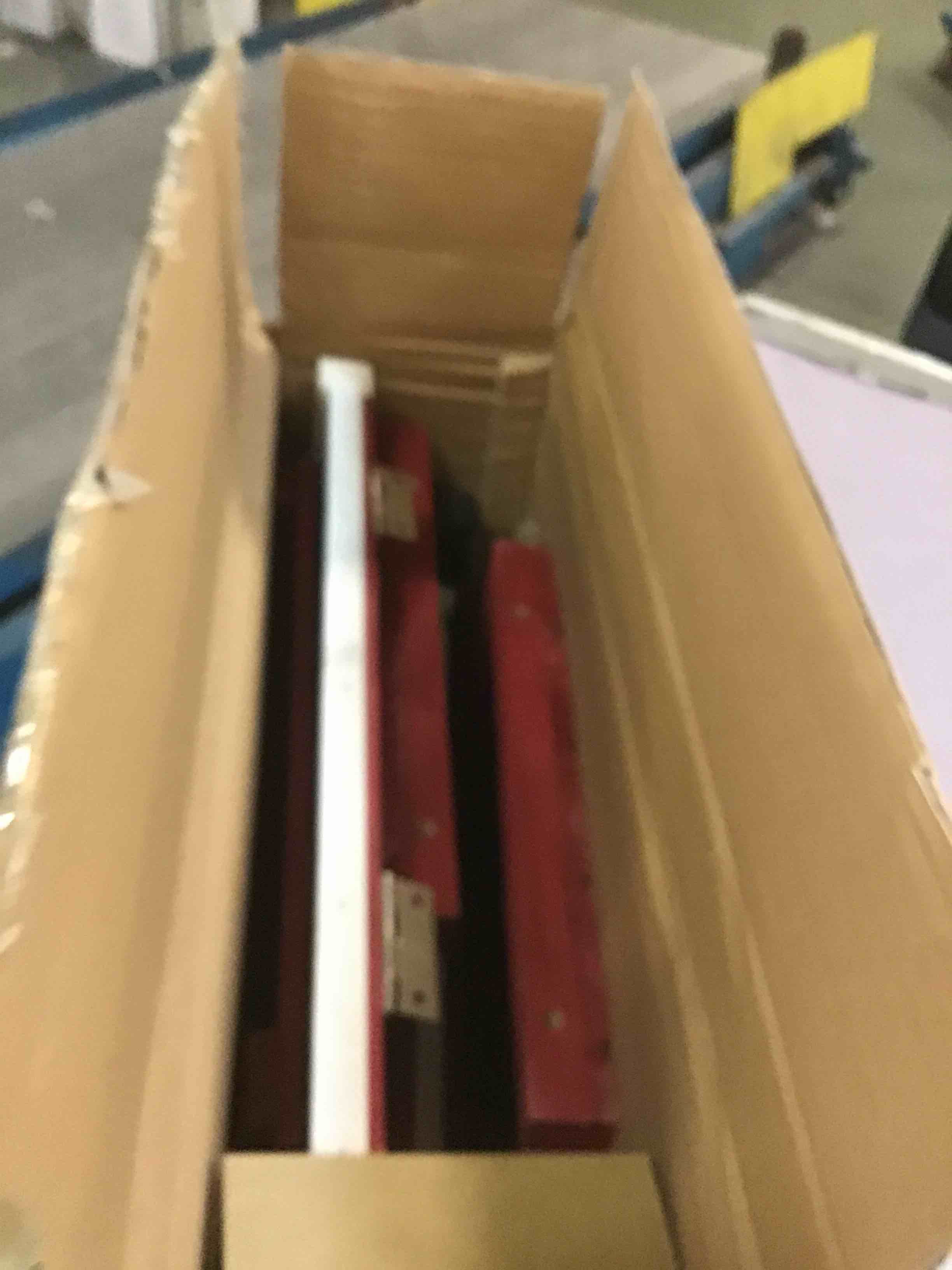 https://s3.amazonaws.com/lotting-images-prod/bidfta/BRN0183820_1725471145402.jpeg