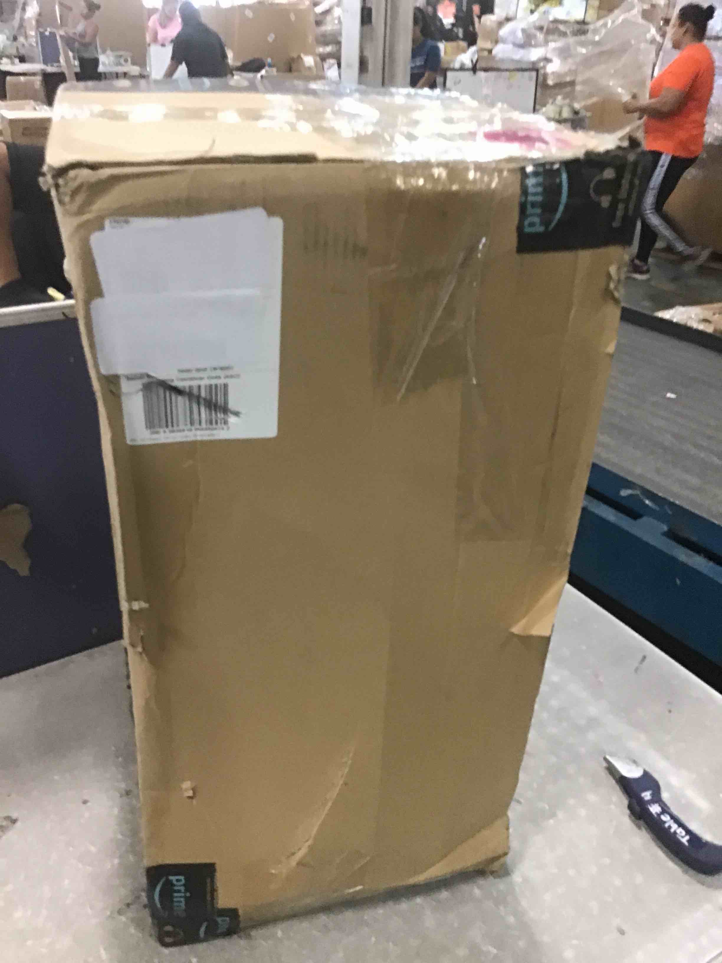 https://s3.amazonaws.com/lotting-images-prod/bidfta/BRN0185964_1725541268589.jpeg