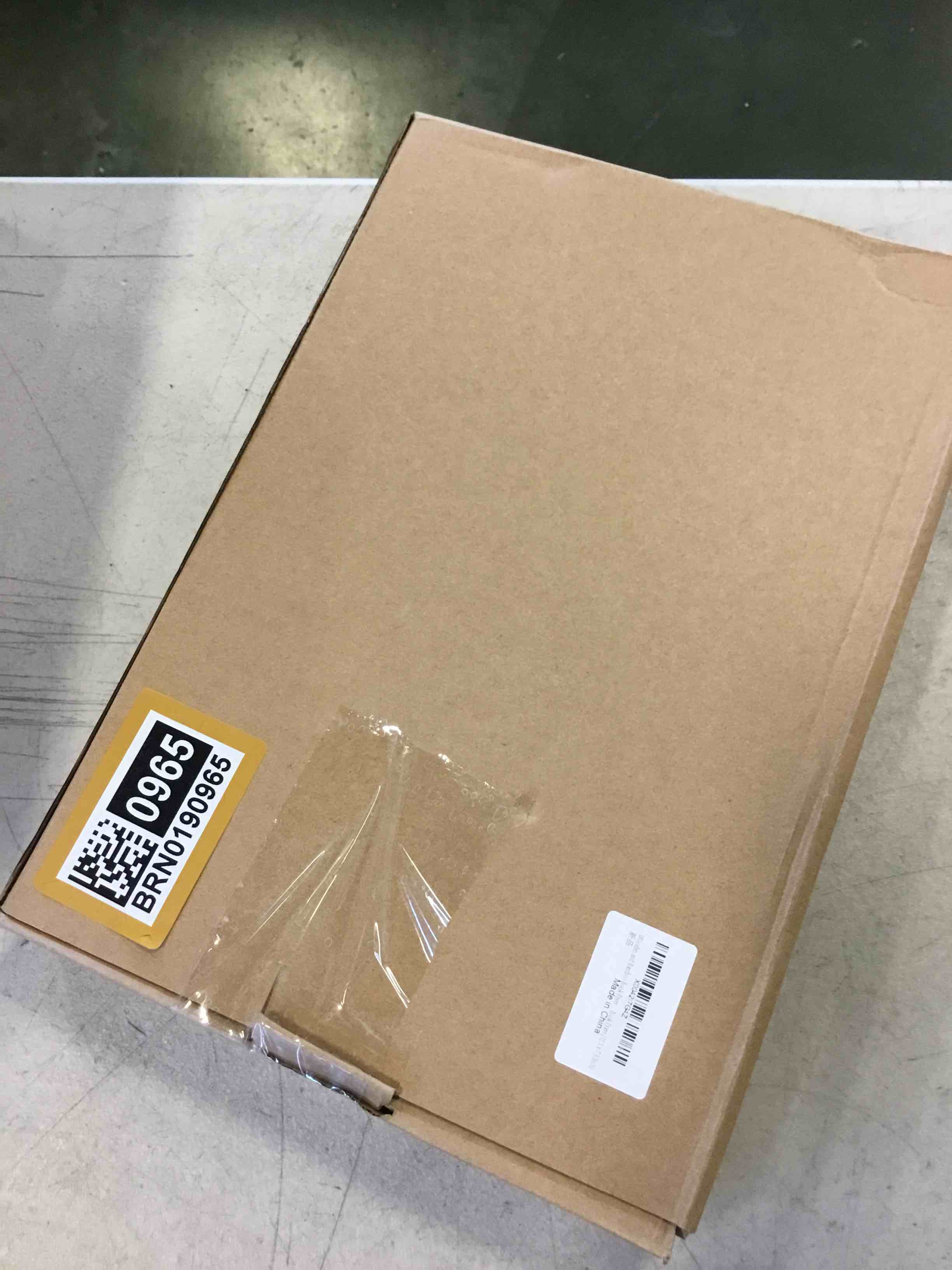 https://s3.amazonaws.com/lotting-images-prod/bidfta/BRN0190960_1726854854045.jpeg