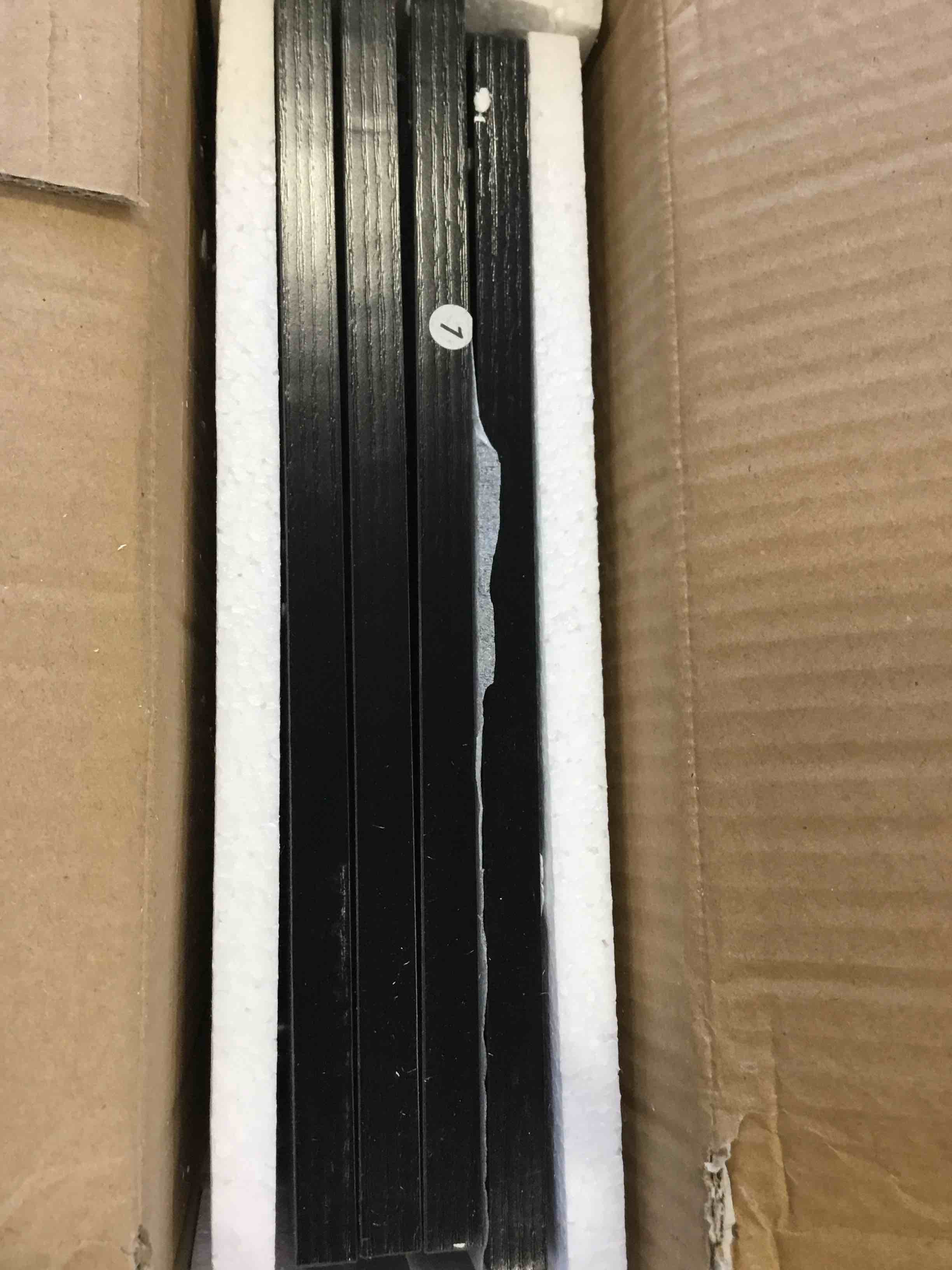 https://s3.amazonaws.com/lotting-images-prod/bidfta/BRN0190972_1726853542311.jpeg