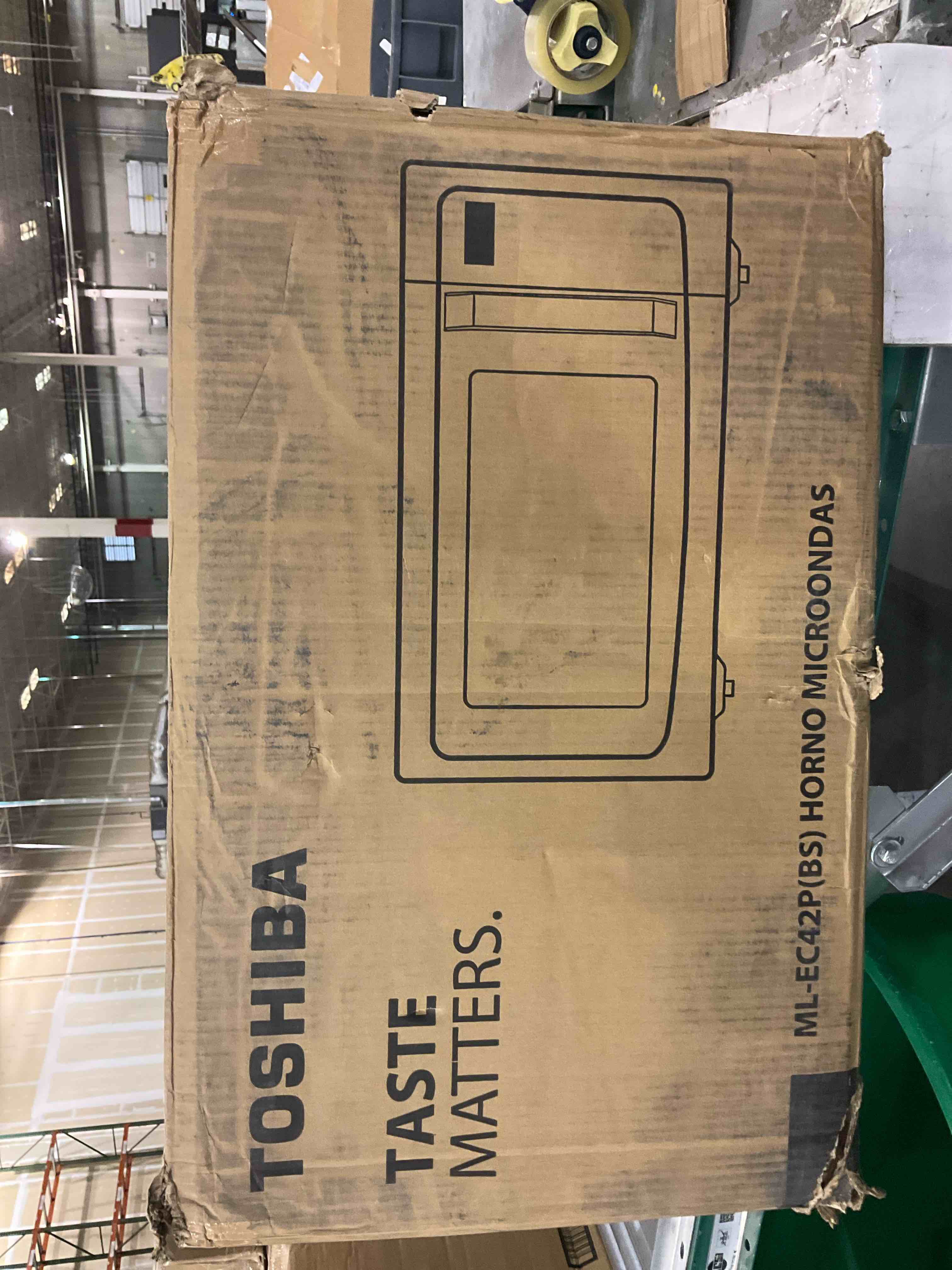 https://s3.amazonaws.com/lotting-images-prod/bidfta/BRN0197664_1725453060741.jpeg