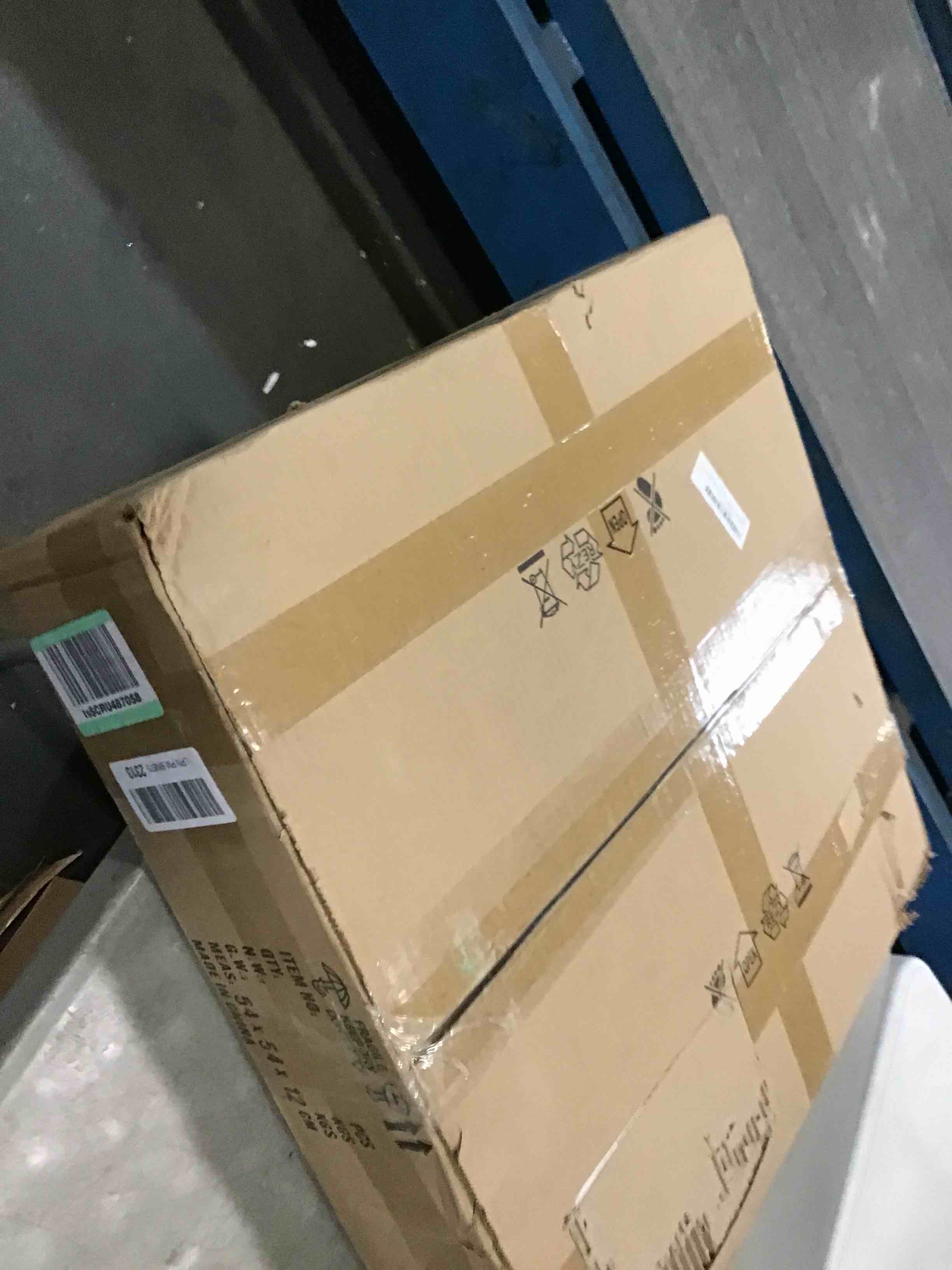 https://s3.amazonaws.com/lotting-images-prod/bidfta/BRN0202347_1726082912268.jpeg