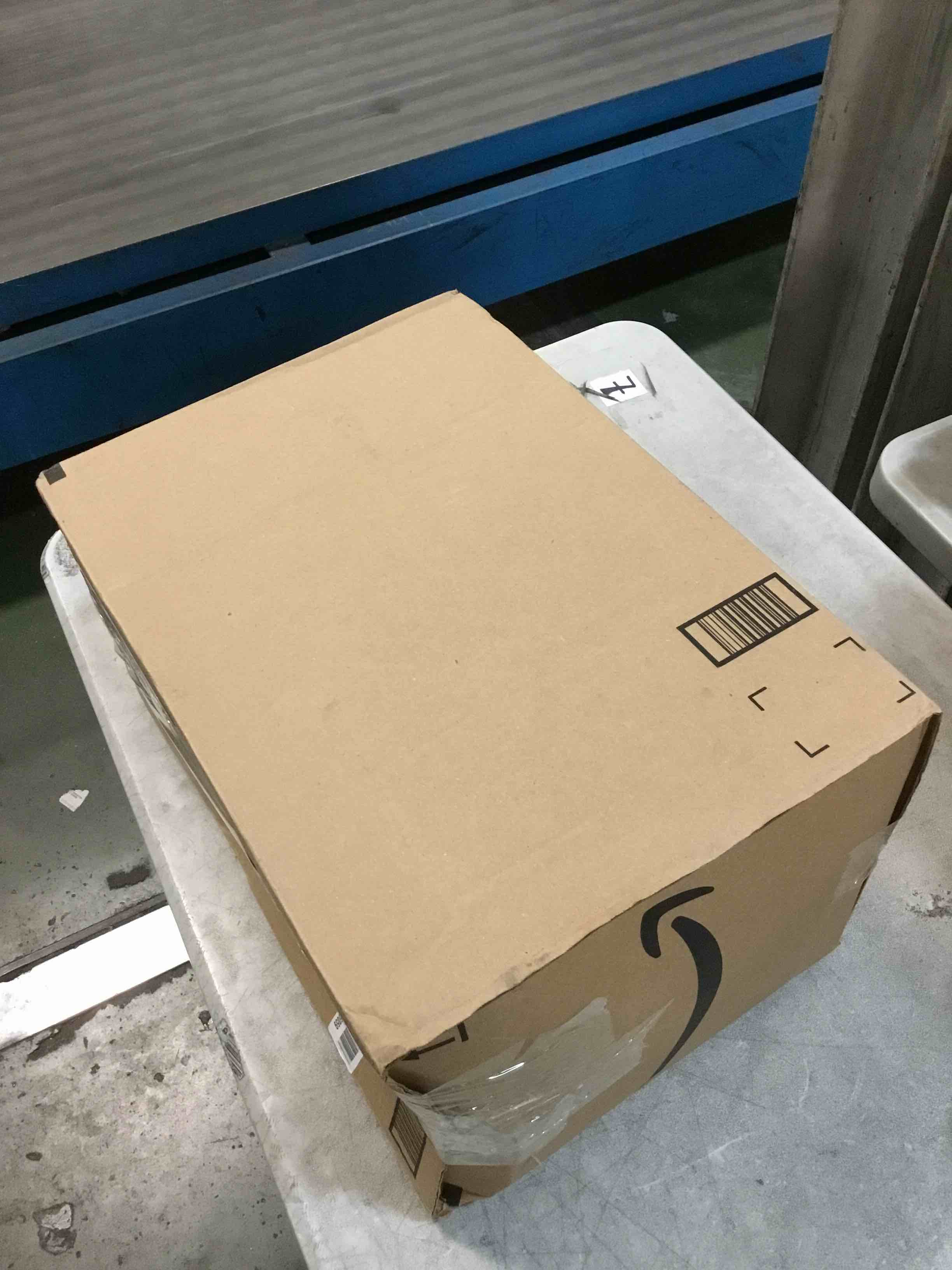 https://s3.amazonaws.com/lotting-images-prod/bidfta/BRN0204766_1727476565784.jpeg