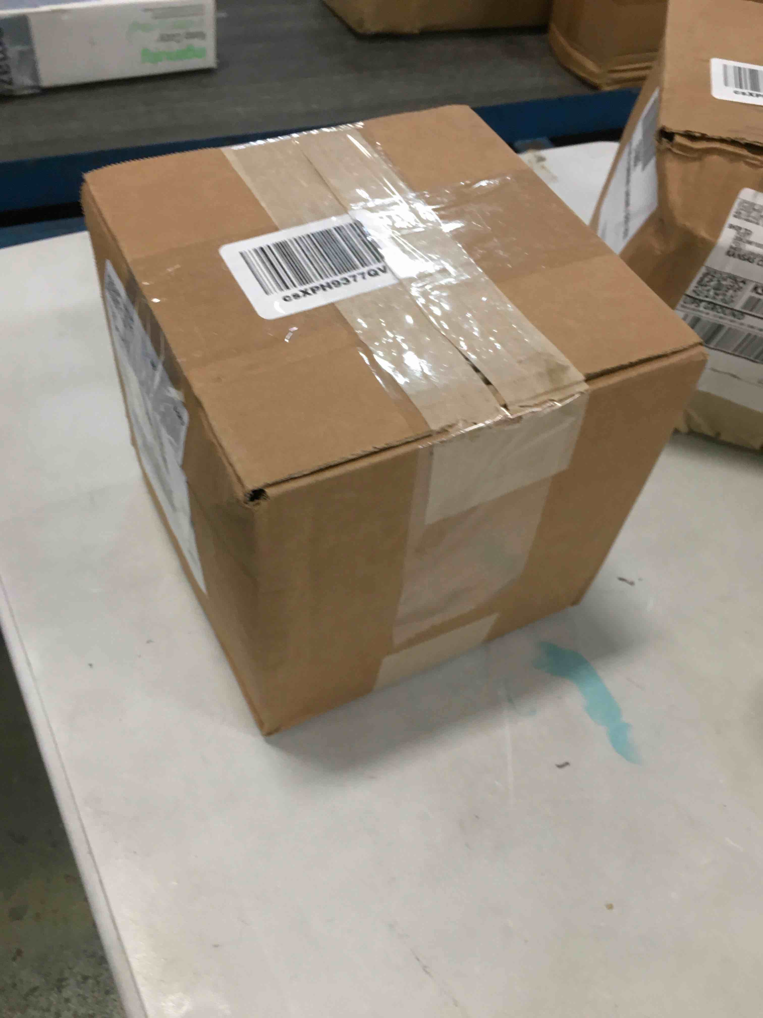 https://s3.amazonaws.com/lotting-images-prod/bidfta/BRN0206269_1726156789621.jpeg