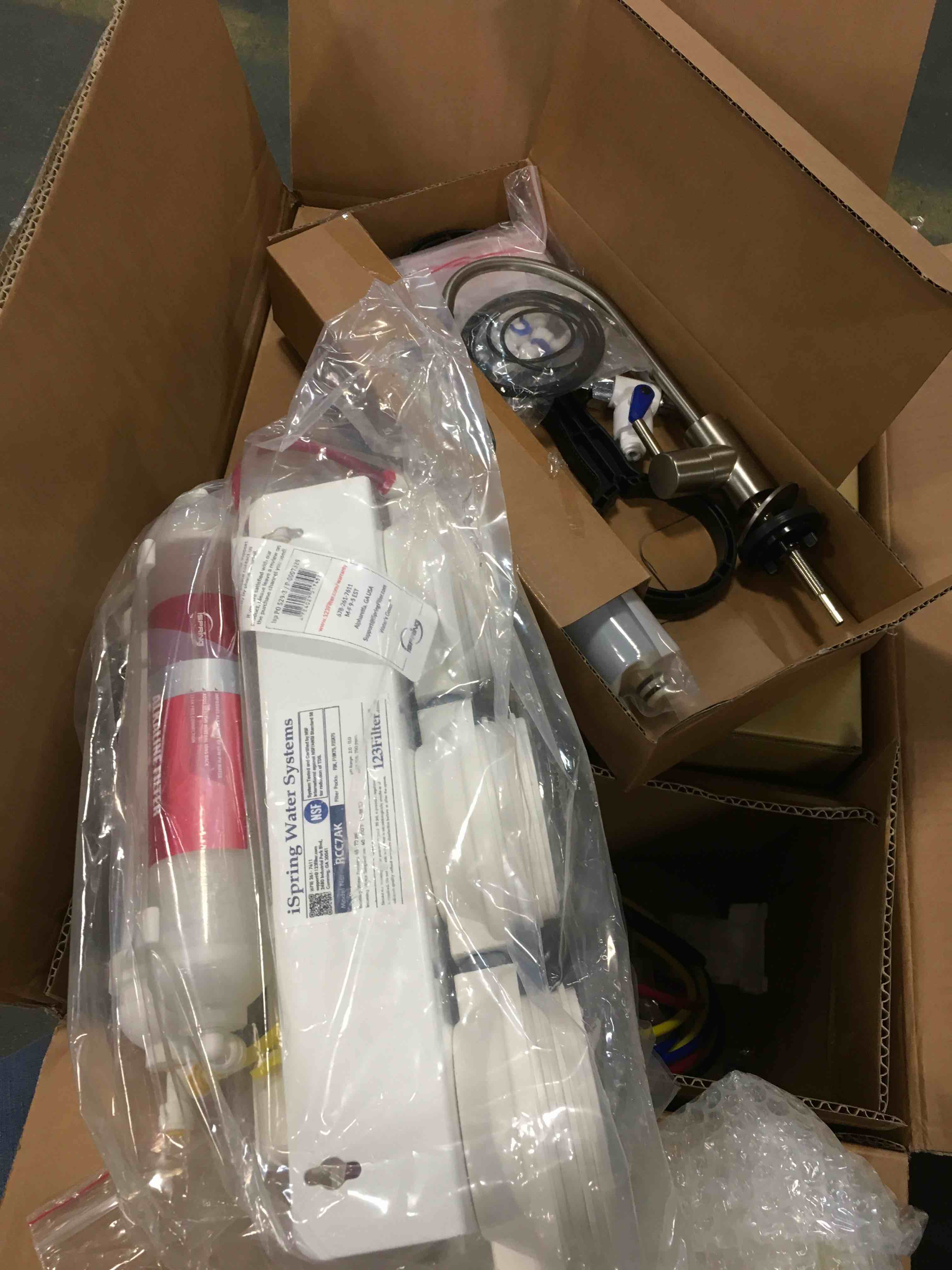 https://s3.amazonaws.com/lotting-images-prod/bidfta/BRN0207161_1725893138266.jpeg
