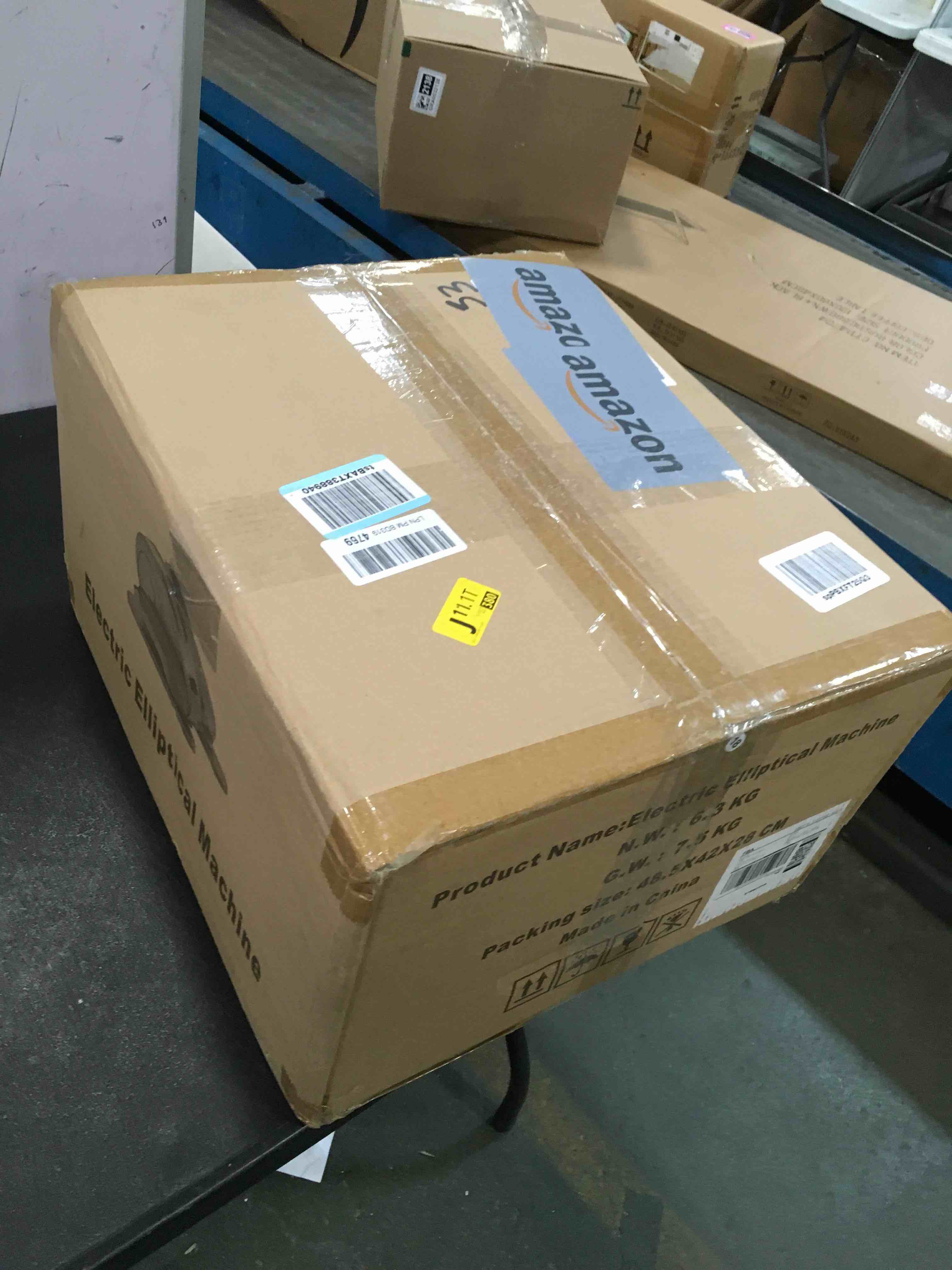 https://s3.amazonaws.com/lotting-images-prod/bidfta/BRN0207308_1725650880656.jpeg