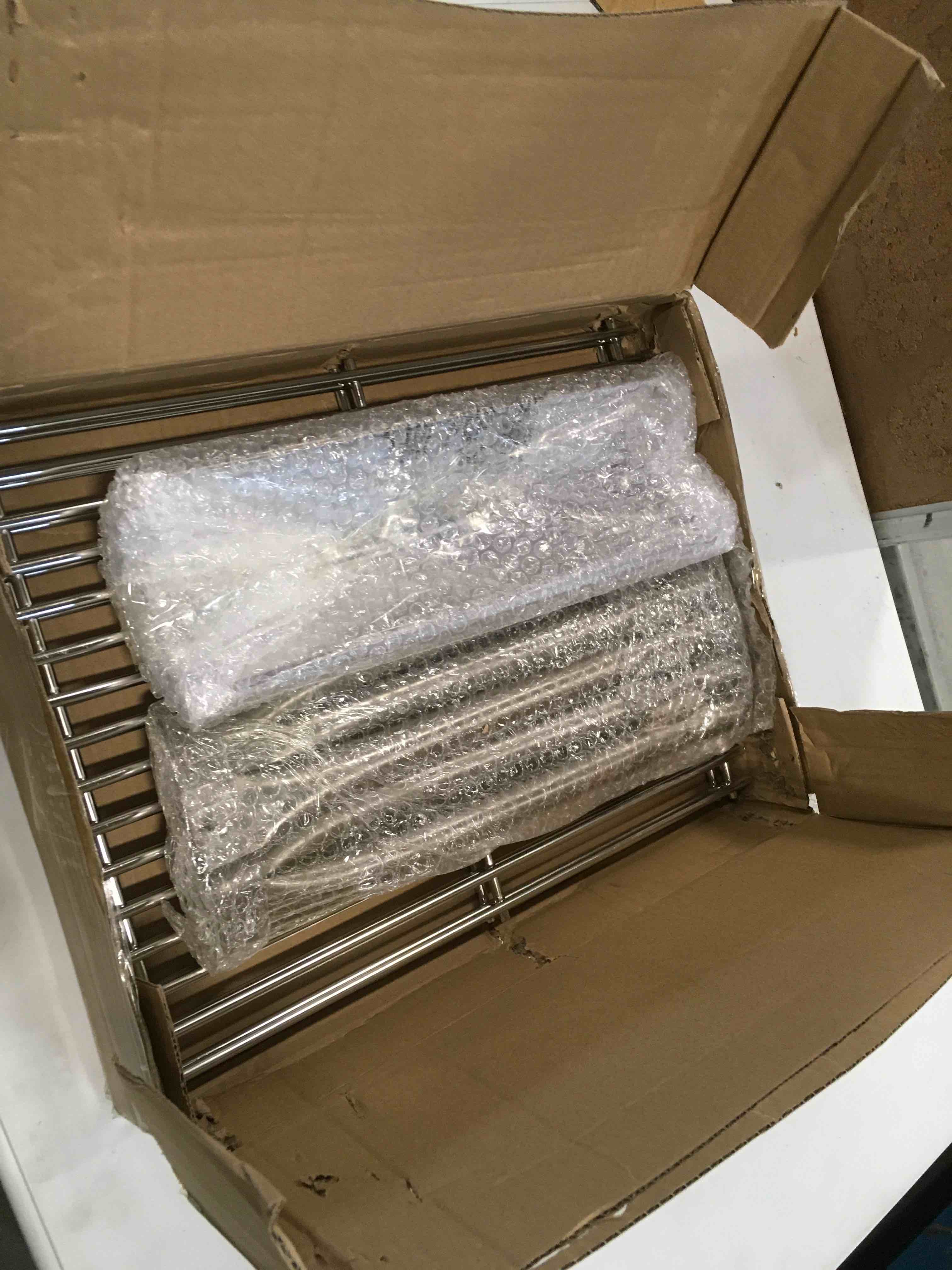 https://s3.amazonaws.com/lotting-images-prod/bidfta/BRN0207923_1725453259404.jpeg