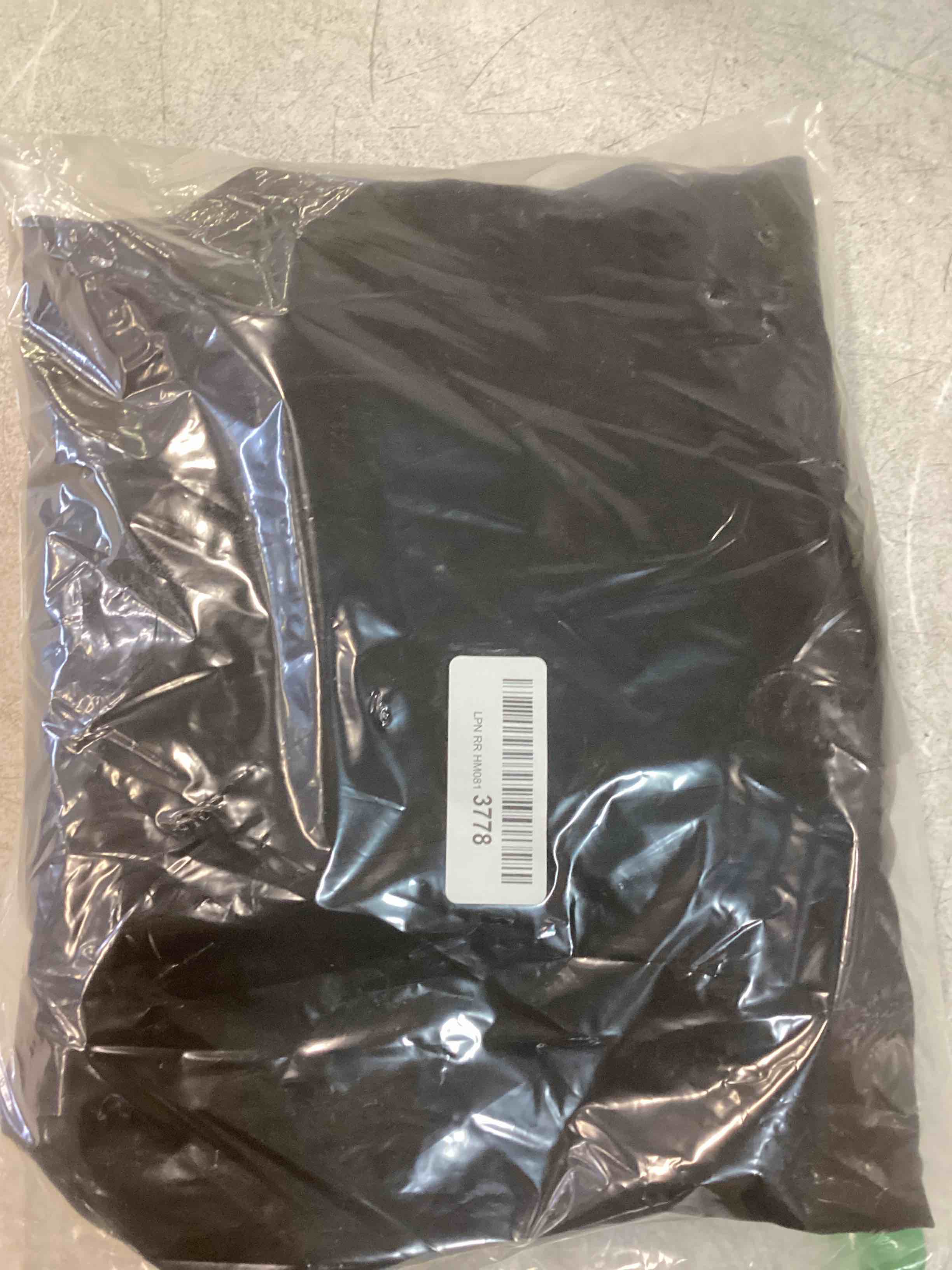 https://s3.amazonaws.com/lotting-images-prod/bidfta/BRN0214433_1726156336079.jpeg