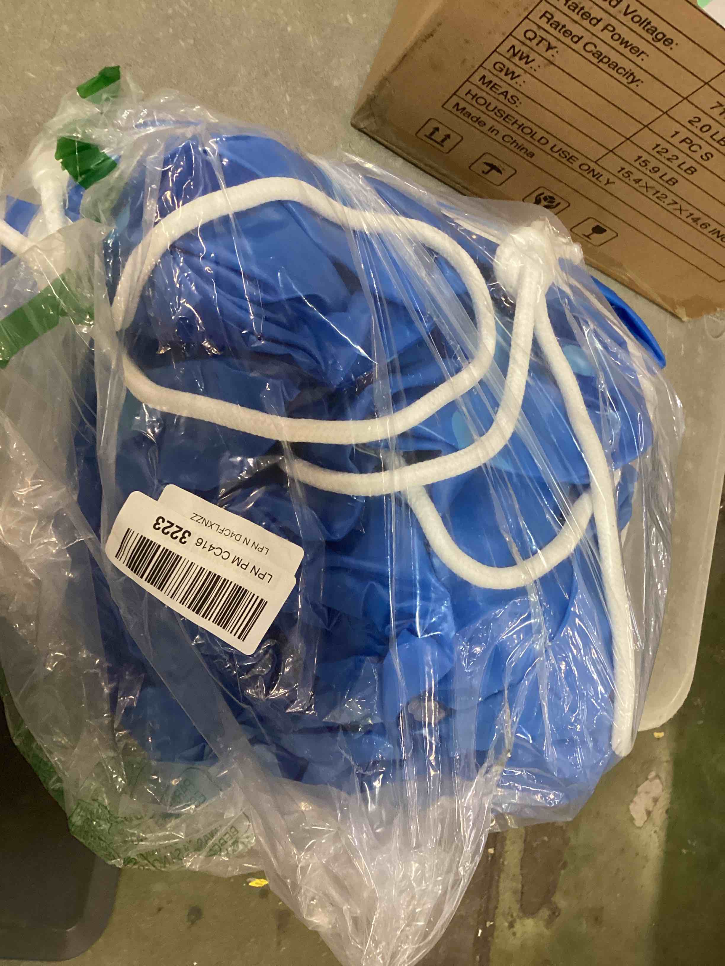 https://s3.amazonaws.com/lotting-images-prod/bidfta/BRN0214526_1726078895943.jpeg