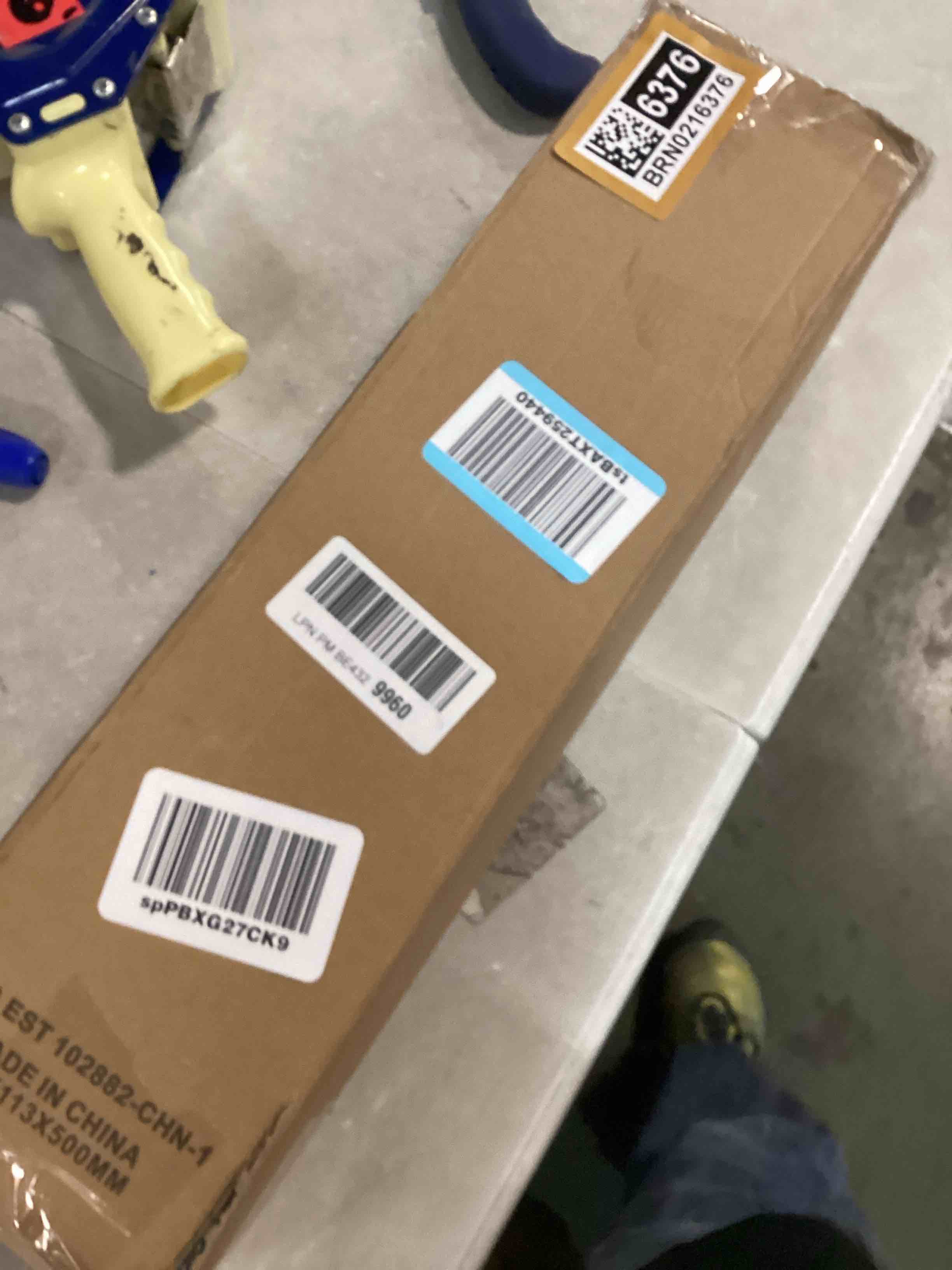 https://s3.amazonaws.com/lotting-images-prod/bidfta/BRN0216376_1727208789500.jpeg