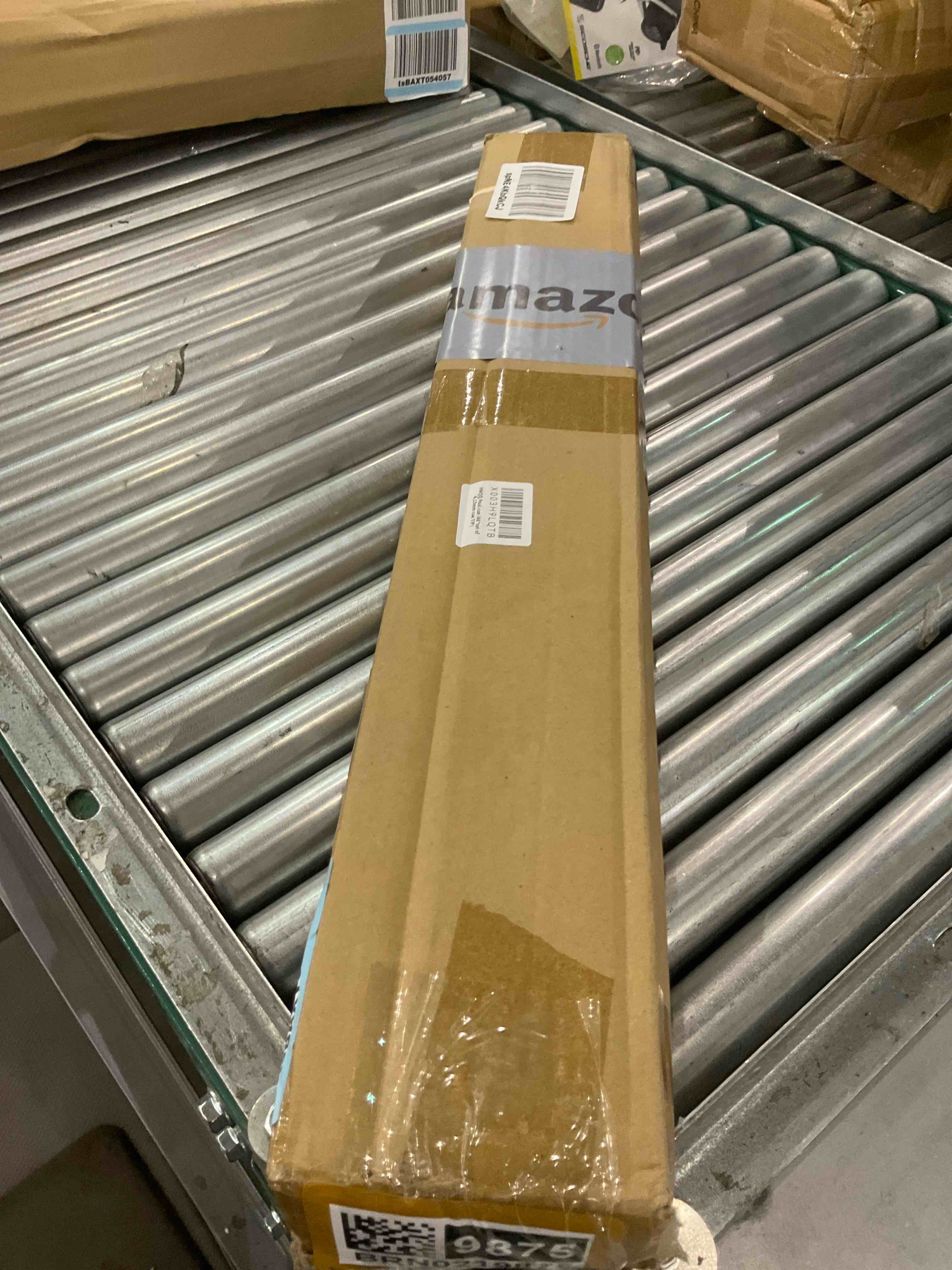 https://s3.amazonaws.com/lotting-images-prod/bidfta/BRN0219875_1726491191124.jpeg