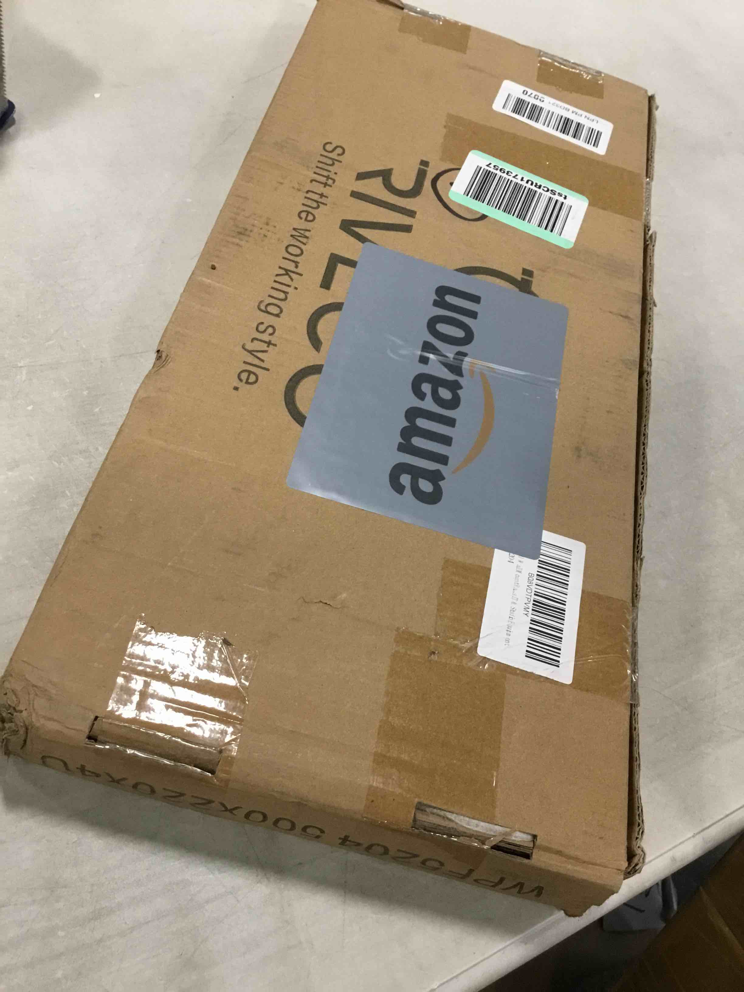 https://s3.amazonaws.com/lotting-images-prod/bidfta/BRN0222617_1726758038981.jpeg