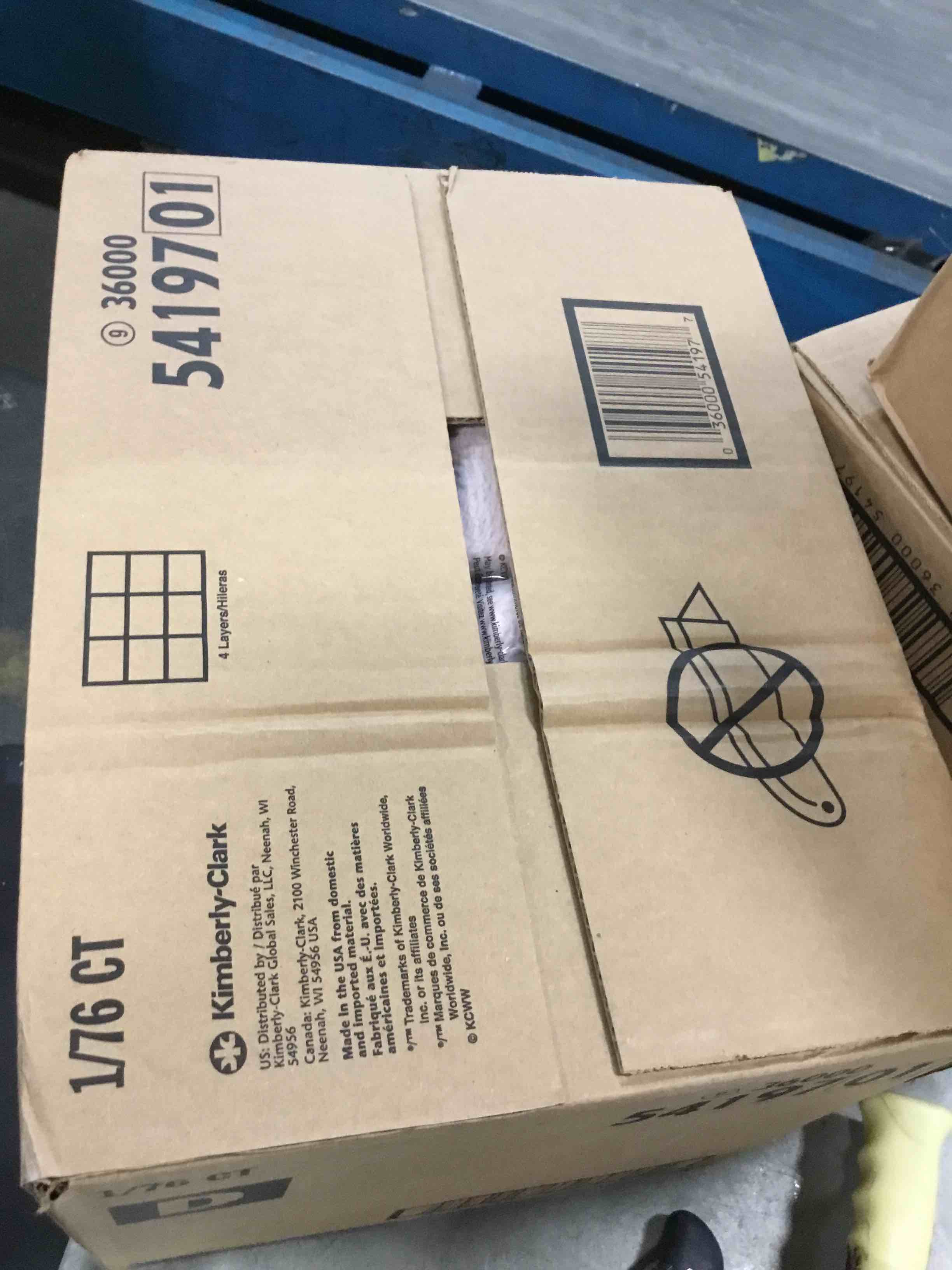 https://s3.amazonaws.com/lotting-images-prod/bidfta/BRN0223430_1726157805275.jpeg