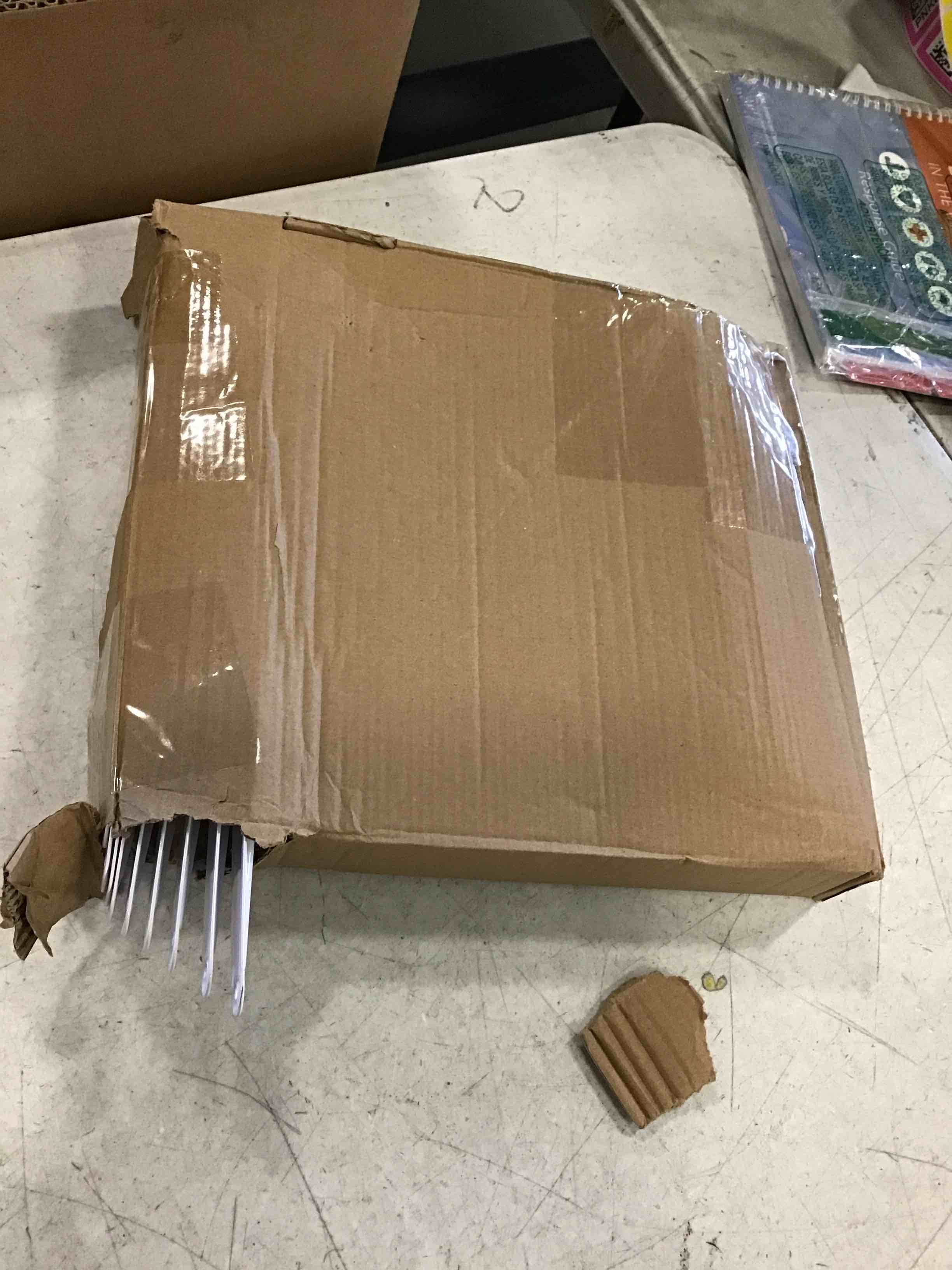 https://s3.amazonaws.com/lotting-images-prod/bidfta/BRN0226518_1726854375065.jpeg