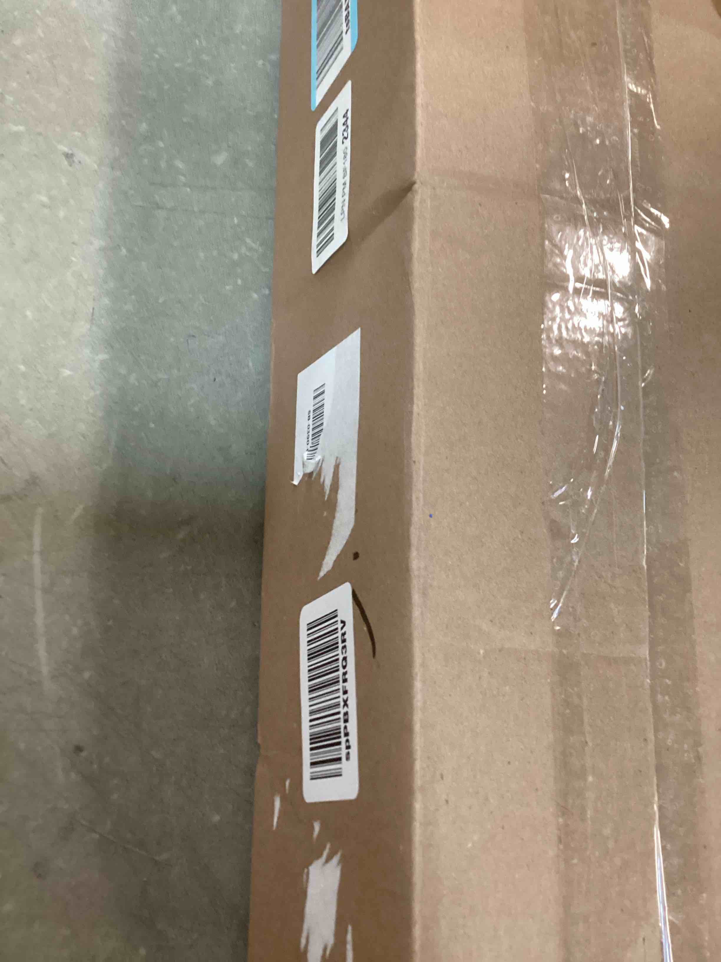 https://s3.amazonaws.com/lotting-images-prod/bidfta/BRN0231363_1726767035109.jpeg