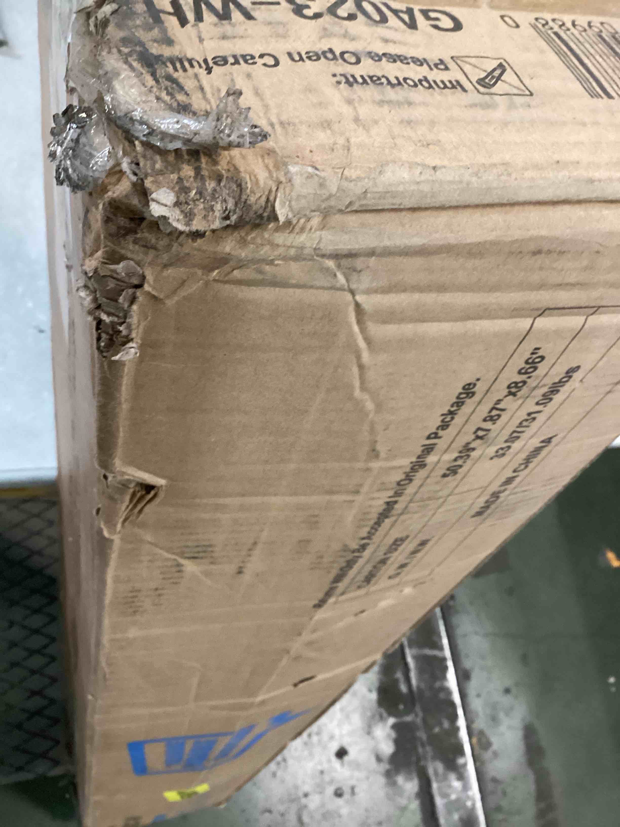 https://s3.amazonaws.com/lotting-images-prod/bidfta/BRN0235106_1726846541559.jpeg
