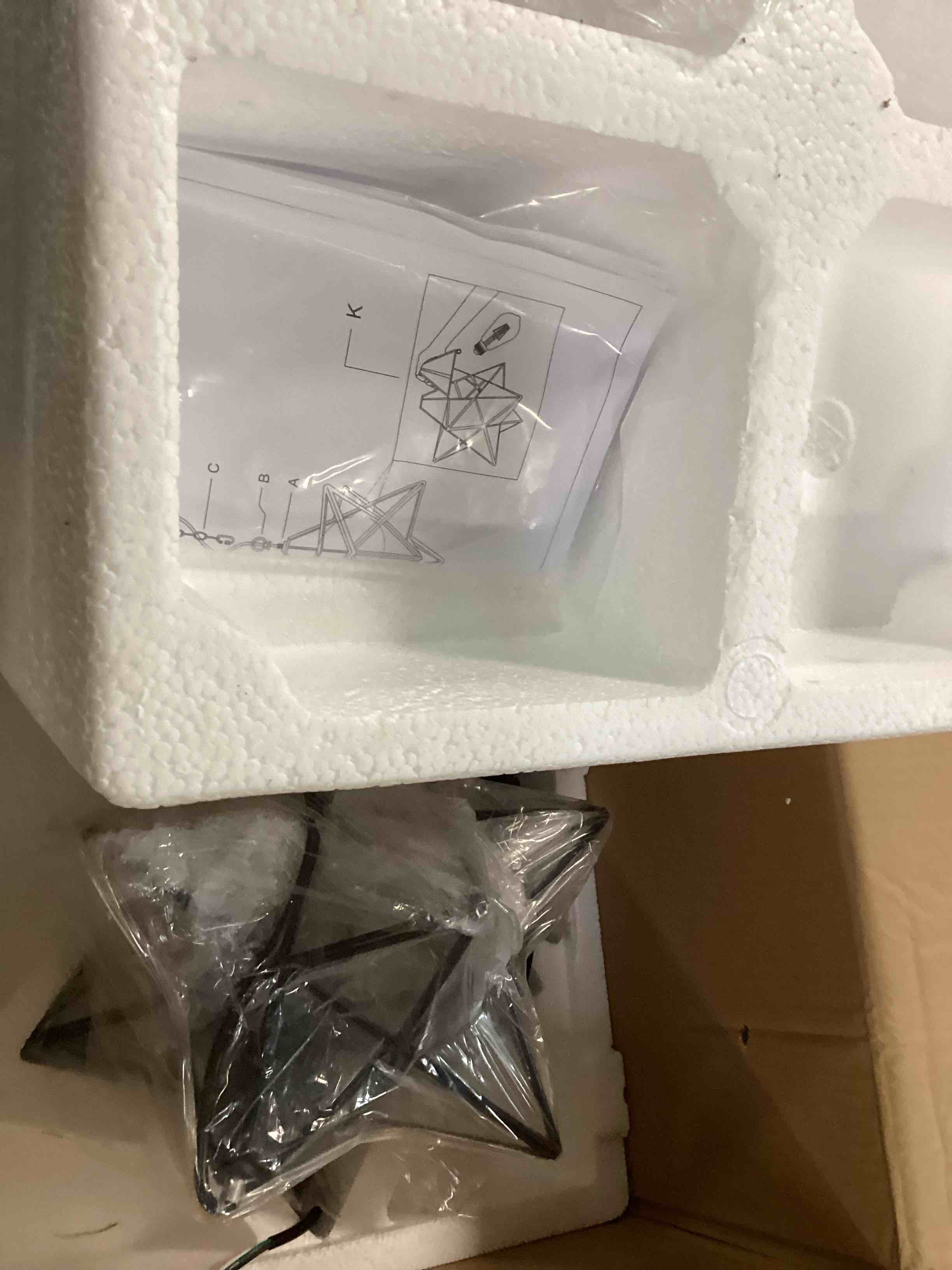 https://s3.amazonaws.com/lotting-images-prod/bidfta/BRN0235392_1726750453559.jpeg
