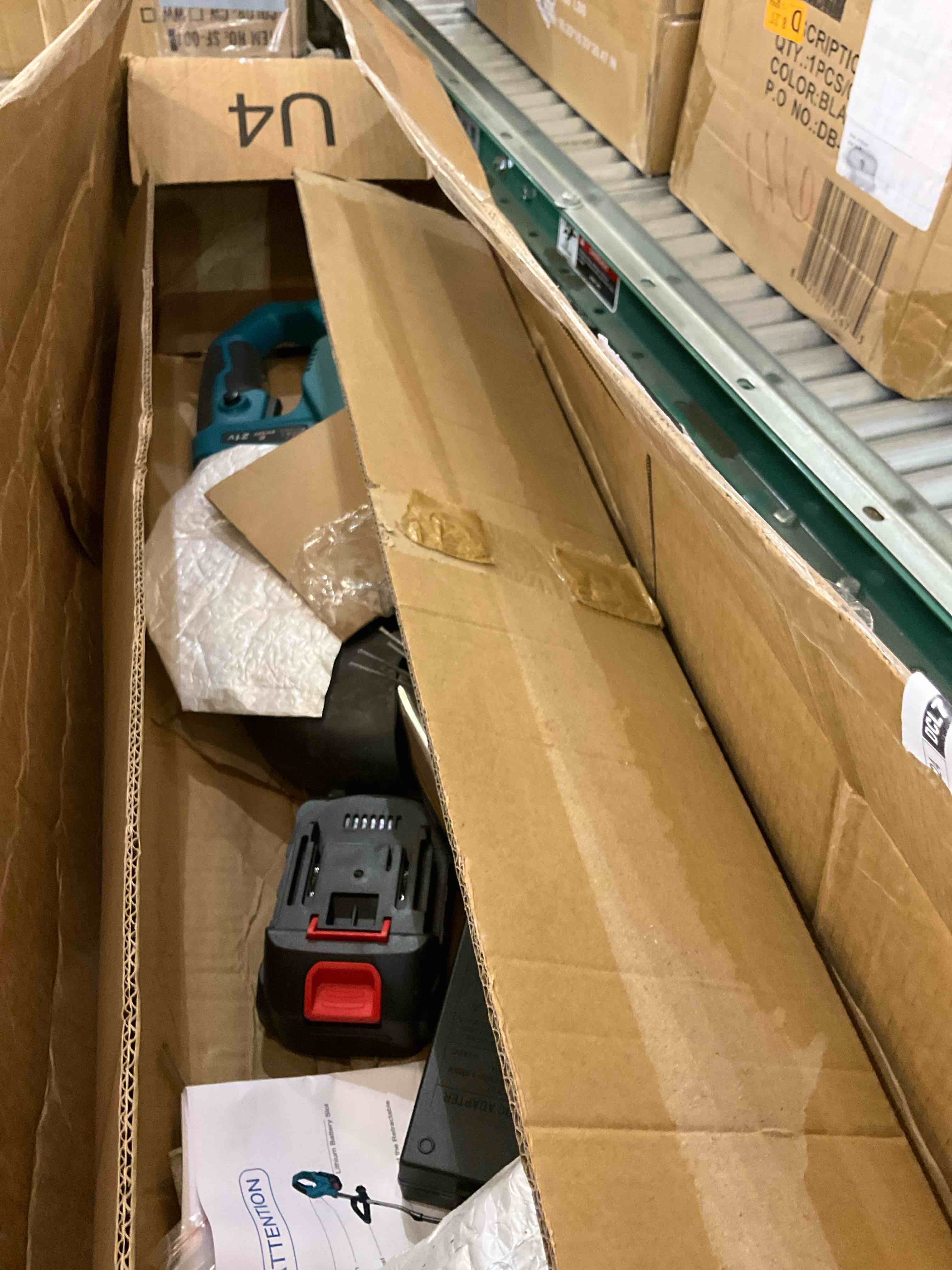 https://s3.amazonaws.com/lotting-images-prod/bidfta/BRN0238991_1726086180175.jpeg