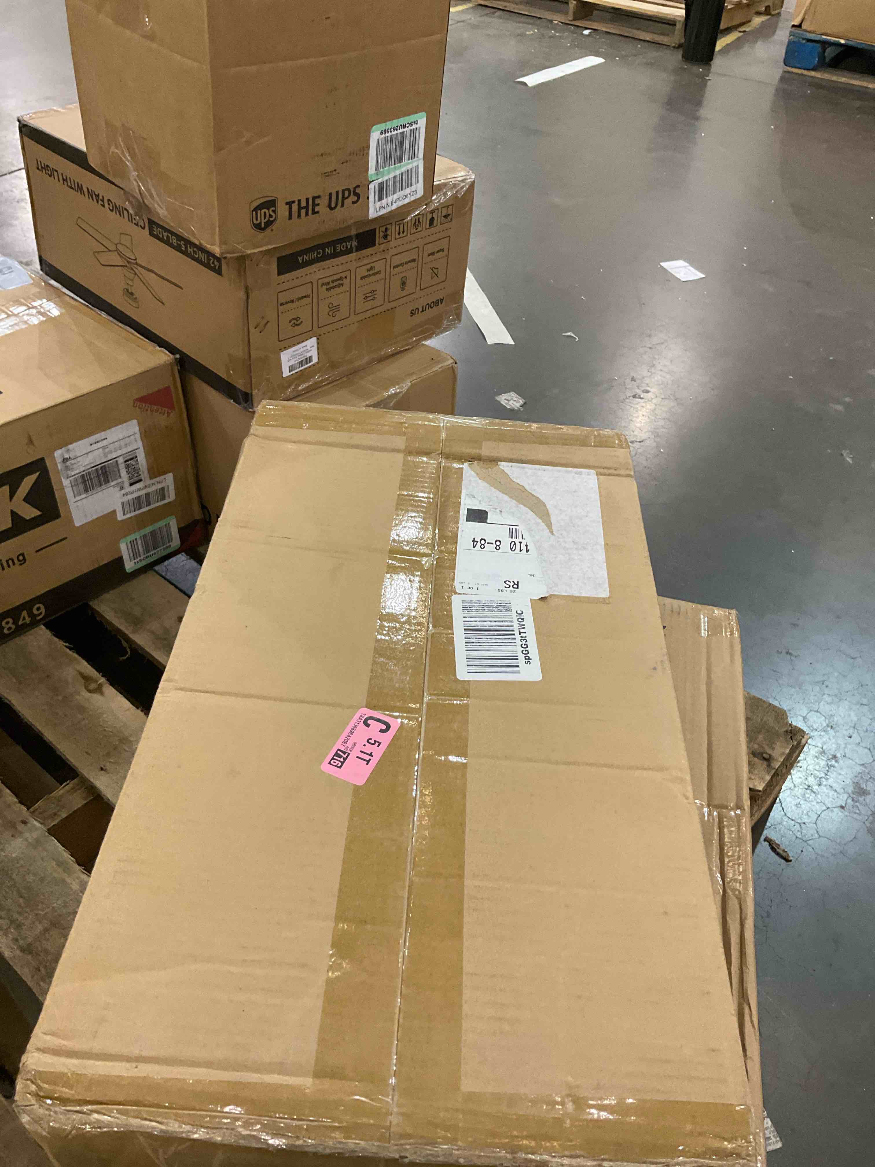 https://s3.amazonaws.com/lotting-images-prod/bidfta/BRN0239428_1726088891140.jpeg