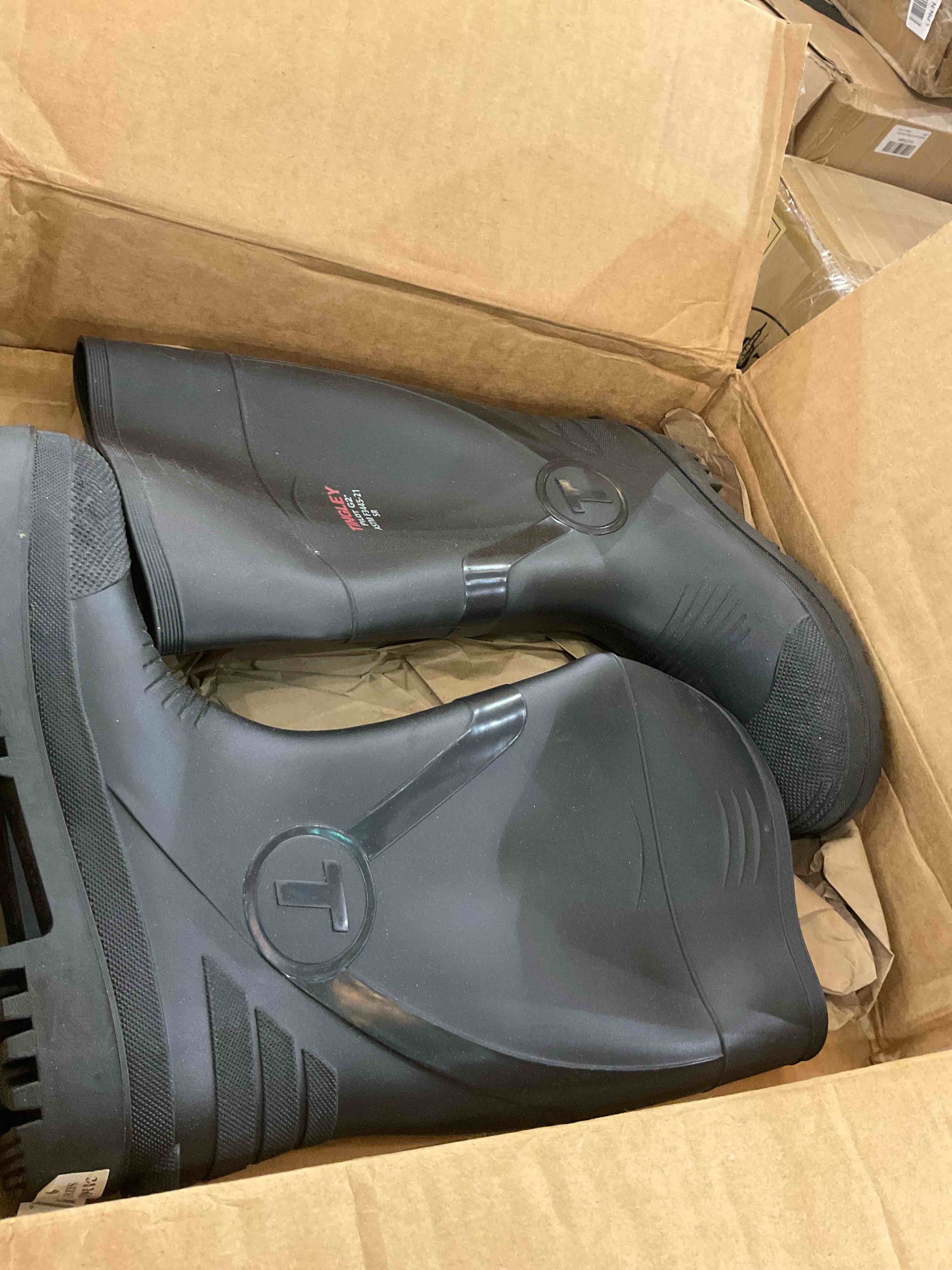 Tingley size 9 pilot G2 boots