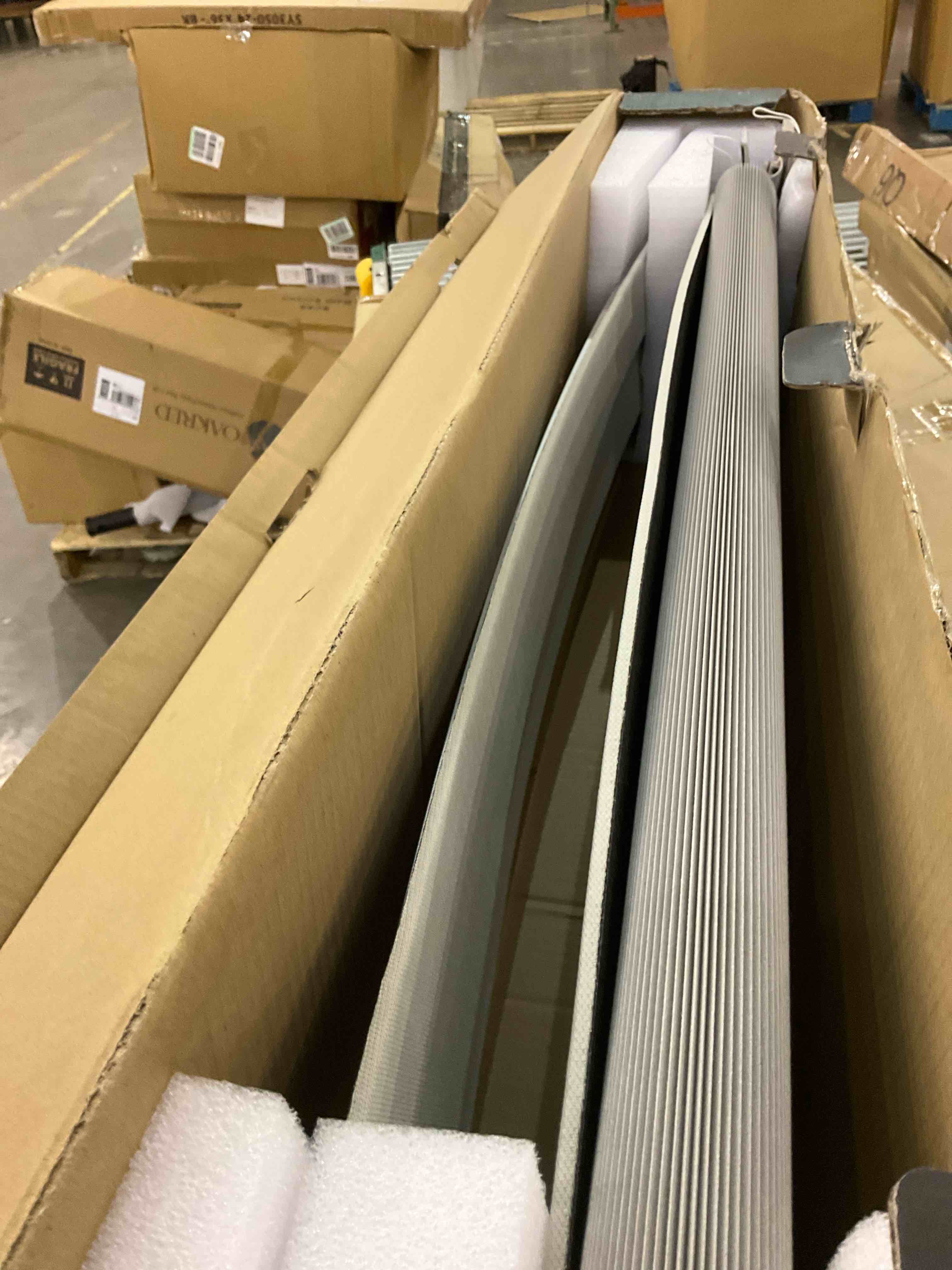 https://s3.amazonaws.com/lotting-images-prod/bidfta/BRN0239705_1726140040892.jpeg