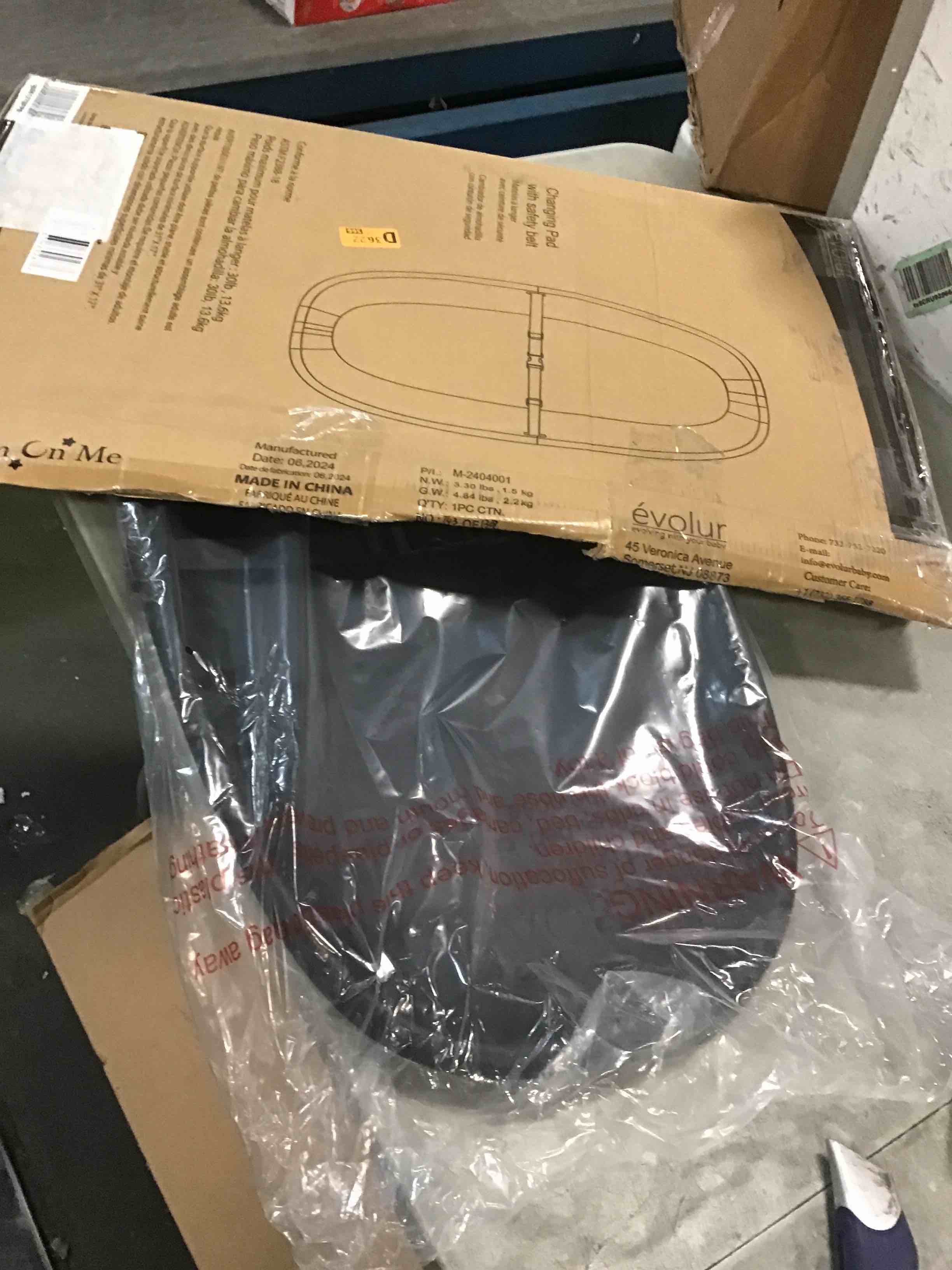 https://s3.amazonaws.com/lotting-images-prod/bidfta/BRN0242148_1729224332695.jpeg