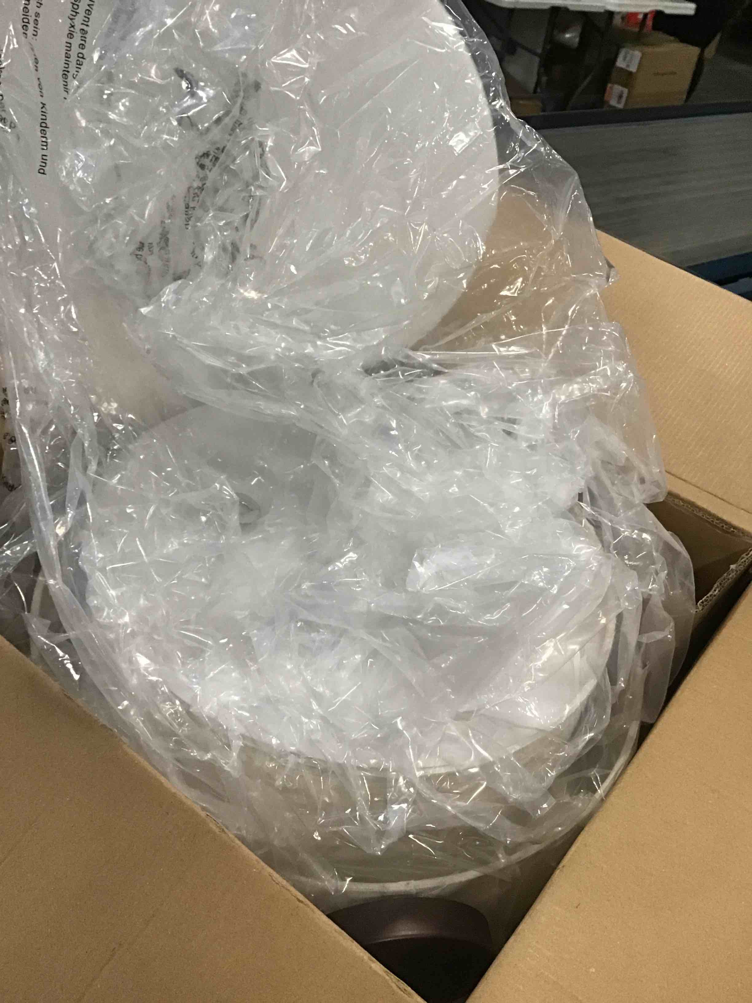 https://s3.amazonaws.com/lotting-images-prod/bidfta/BRN0242811_1728952883702.jpeg