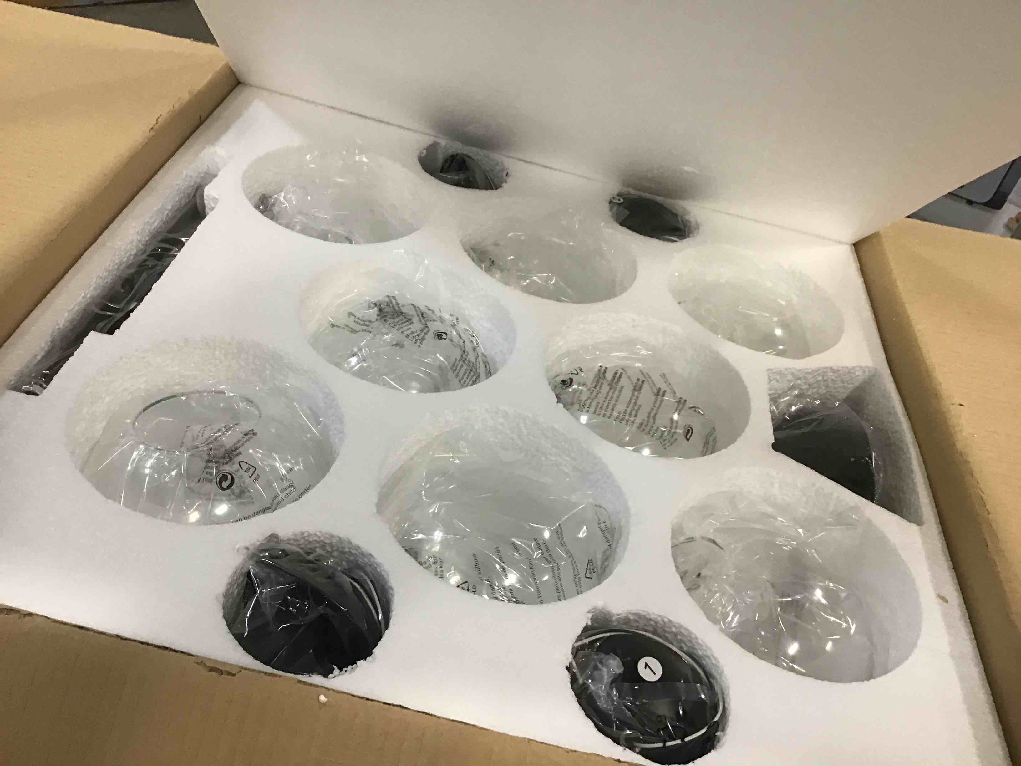 https://s3.amazonaws.com/lotting-images-prod/bidfta/BRN0242992_1728694347241.jpeg