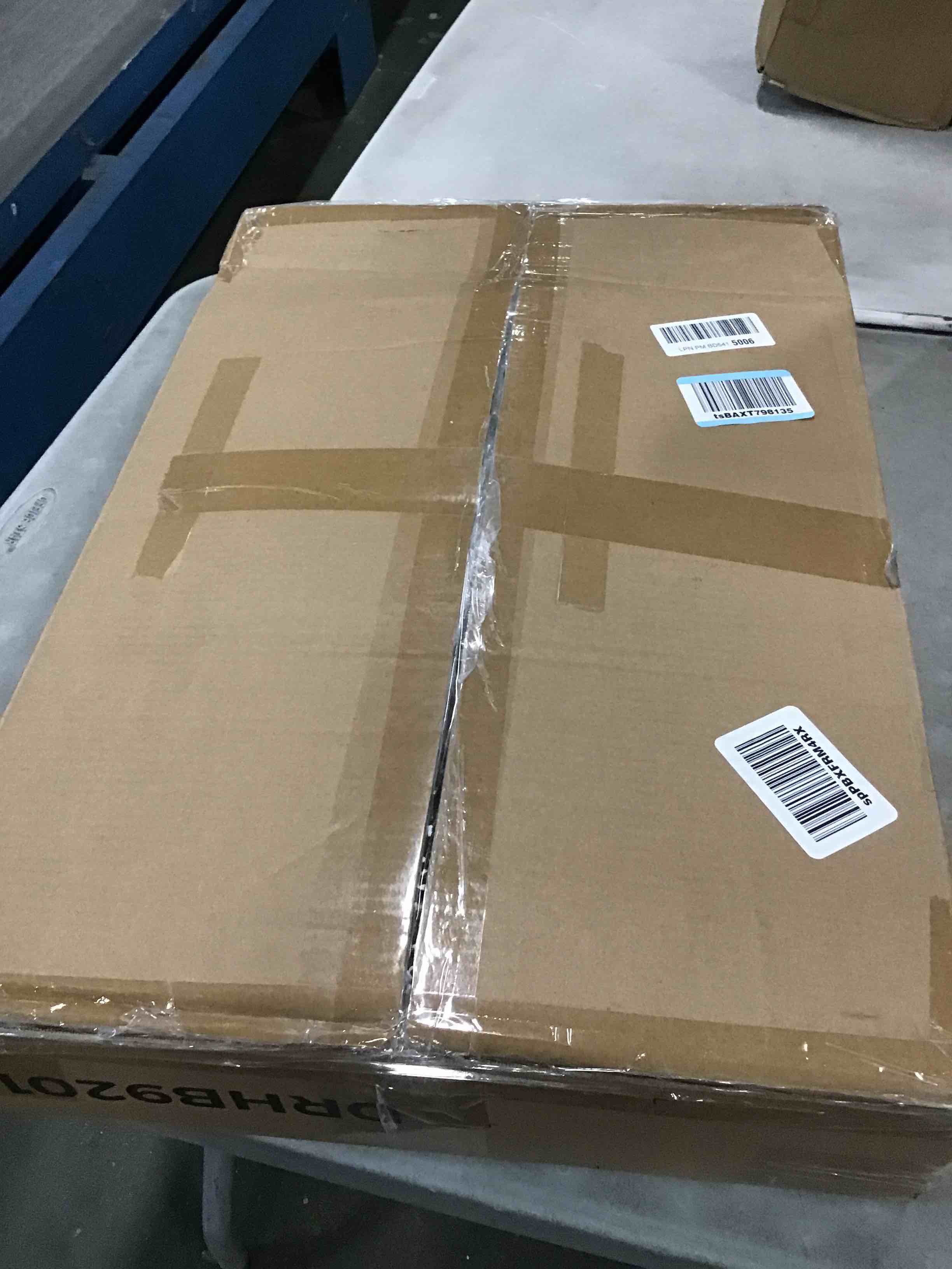 https://s3.amazonaws.com/lotting-images-prod/bidfta/BRN0243023_1728690867763.jpeg