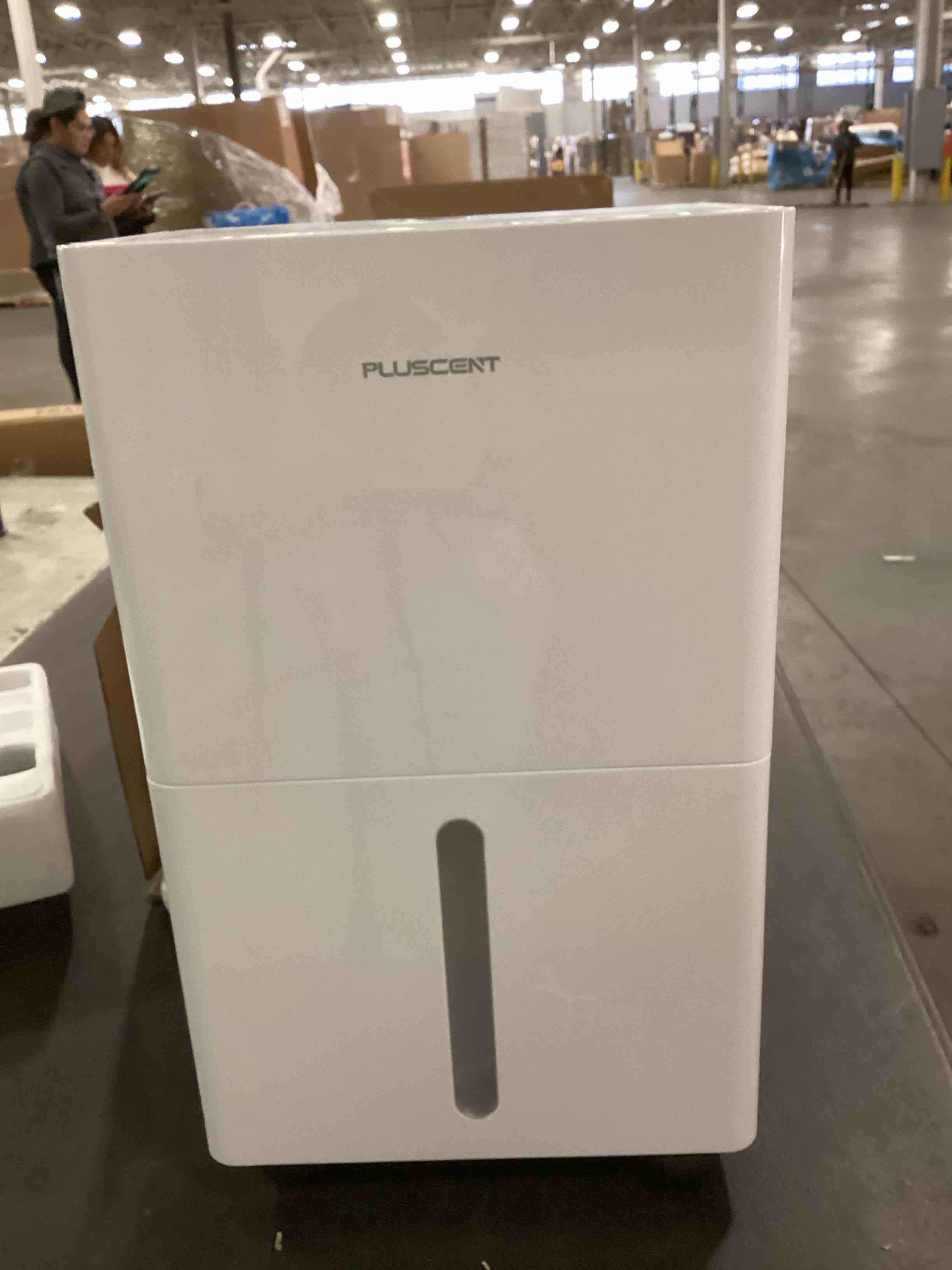 https://s3.amazonaws.com/lotting-images-prod/bidfta/BRN0244770_1729603080693.jpeg