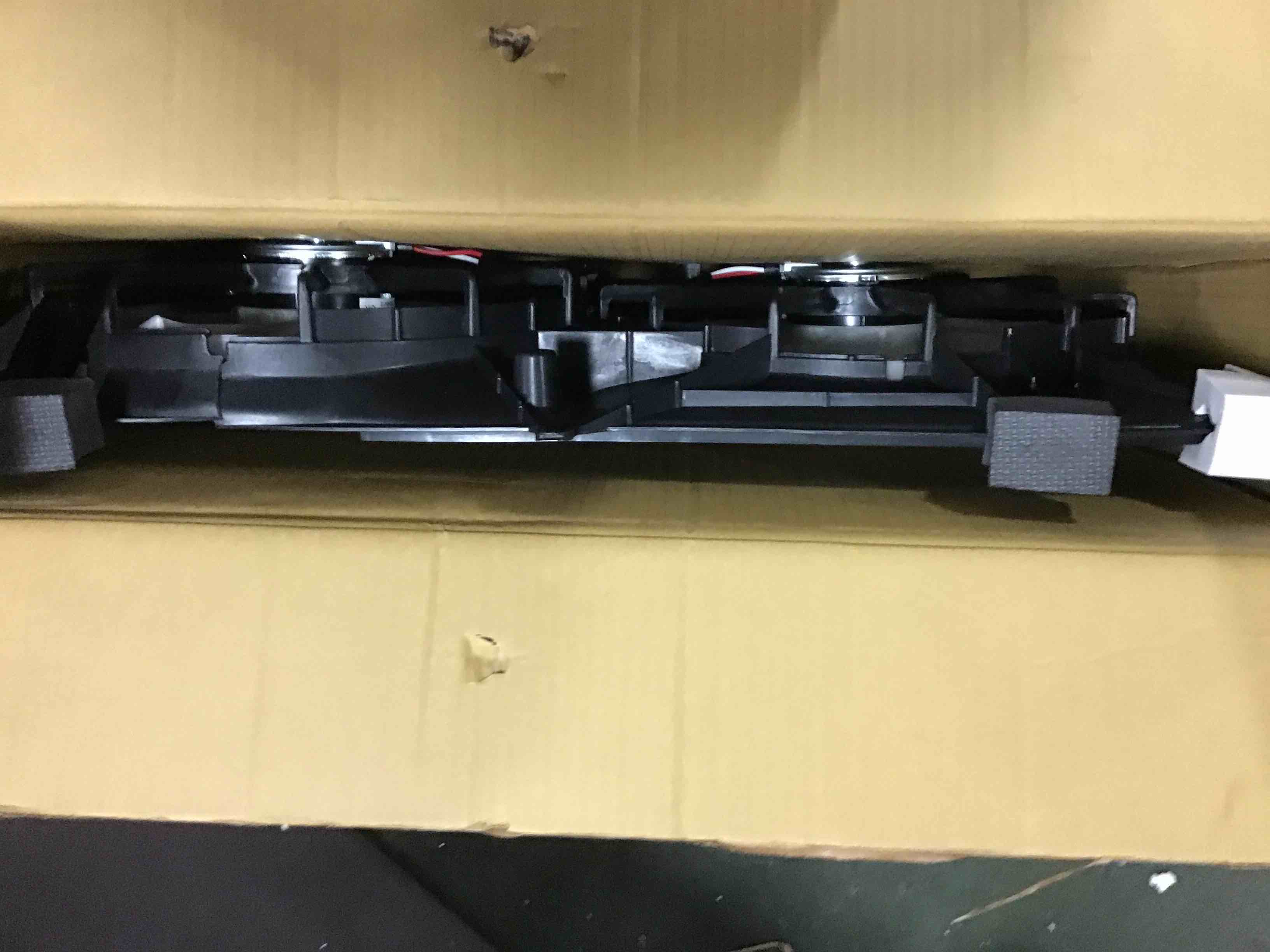 https://s3.amazonaws.com/lotting-images-prod/bidfta/BRN0244999_1729108932501.jpeg