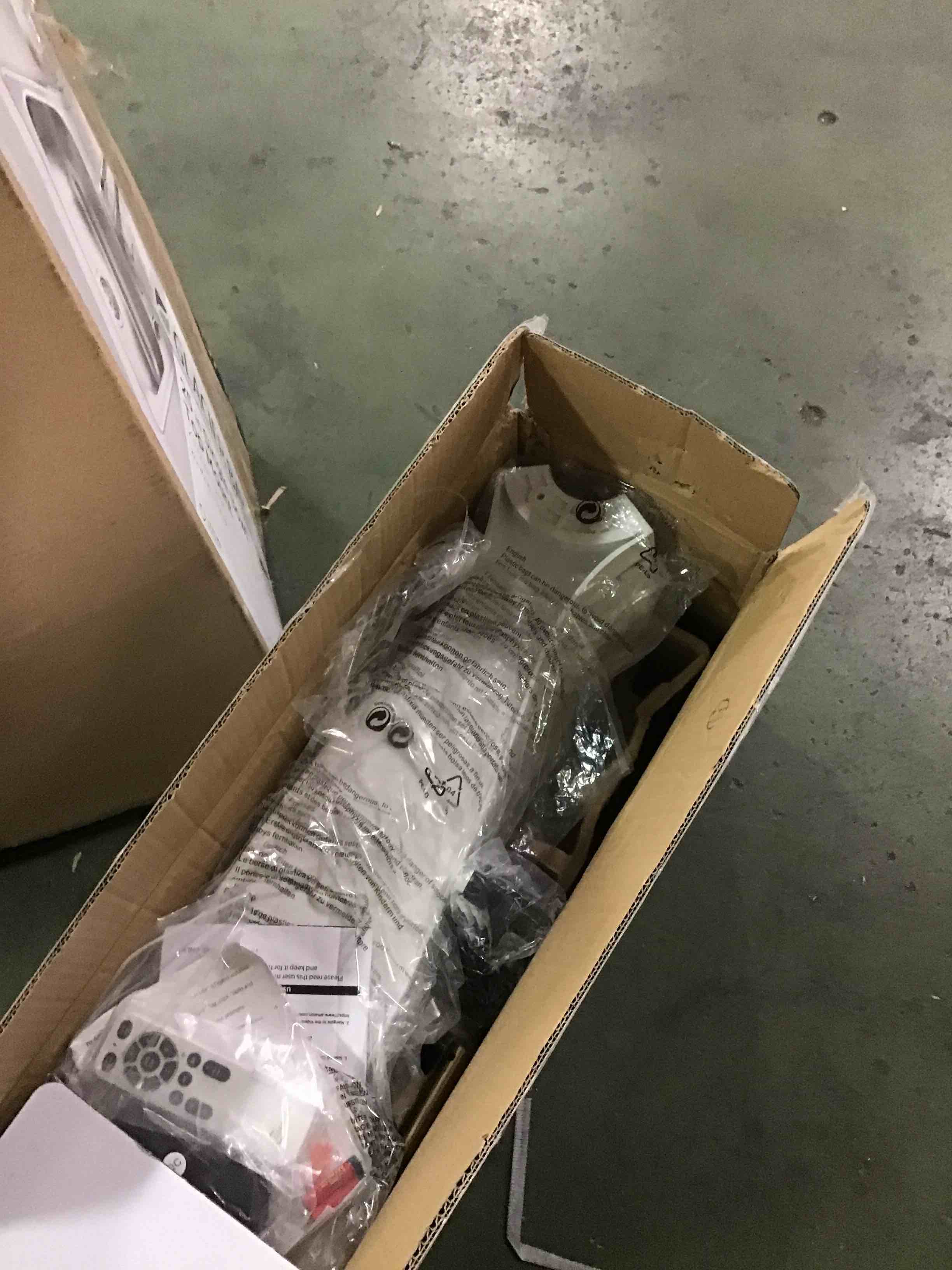 https://s3.amazonaws.com/lotting-images-prod/bidfta/BRN0245278_1729006824690.jpeg