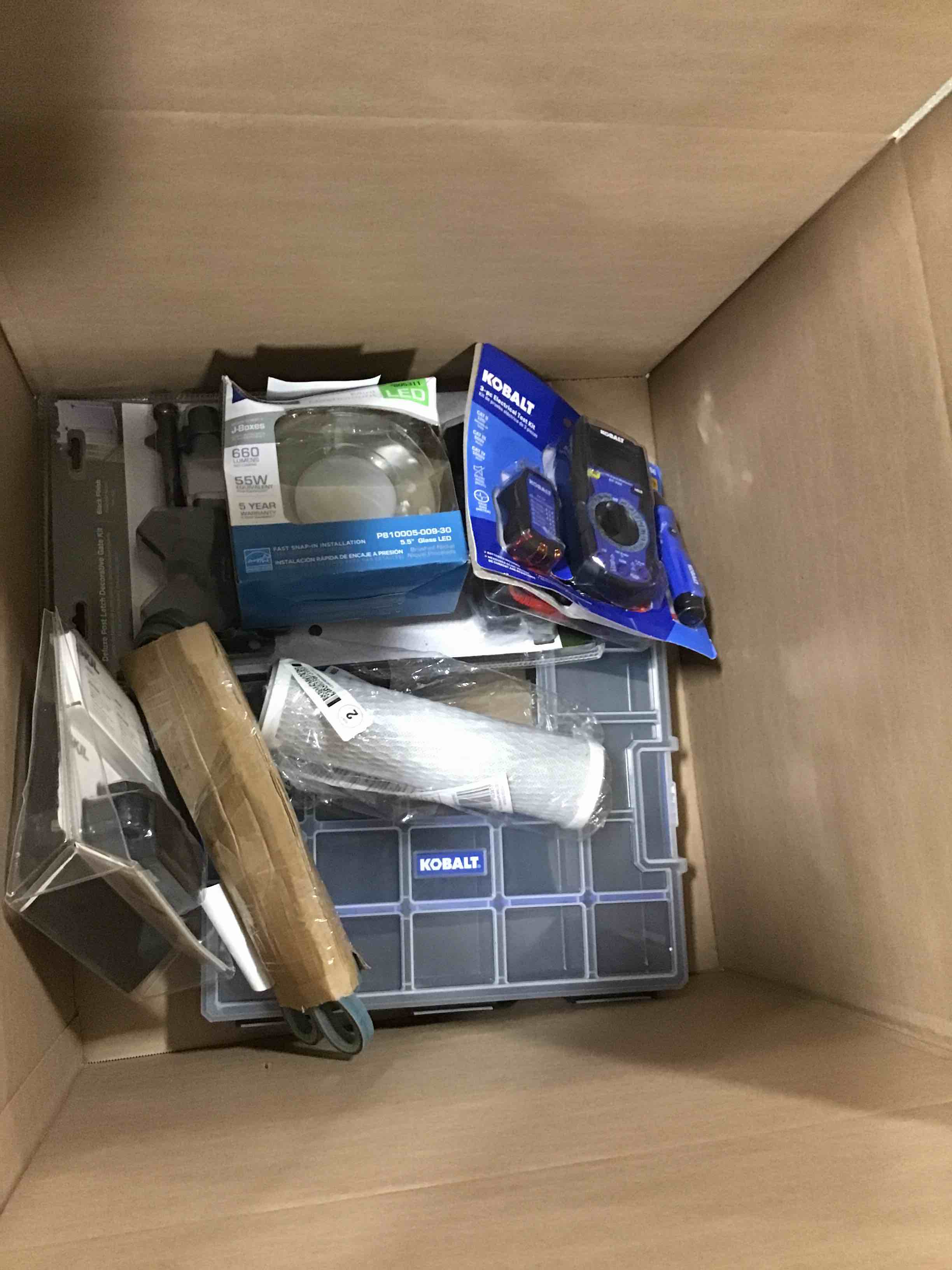 Assorted of  Products for the Maintenance or Decoration of the Home (it can include a variety of sizes and models)