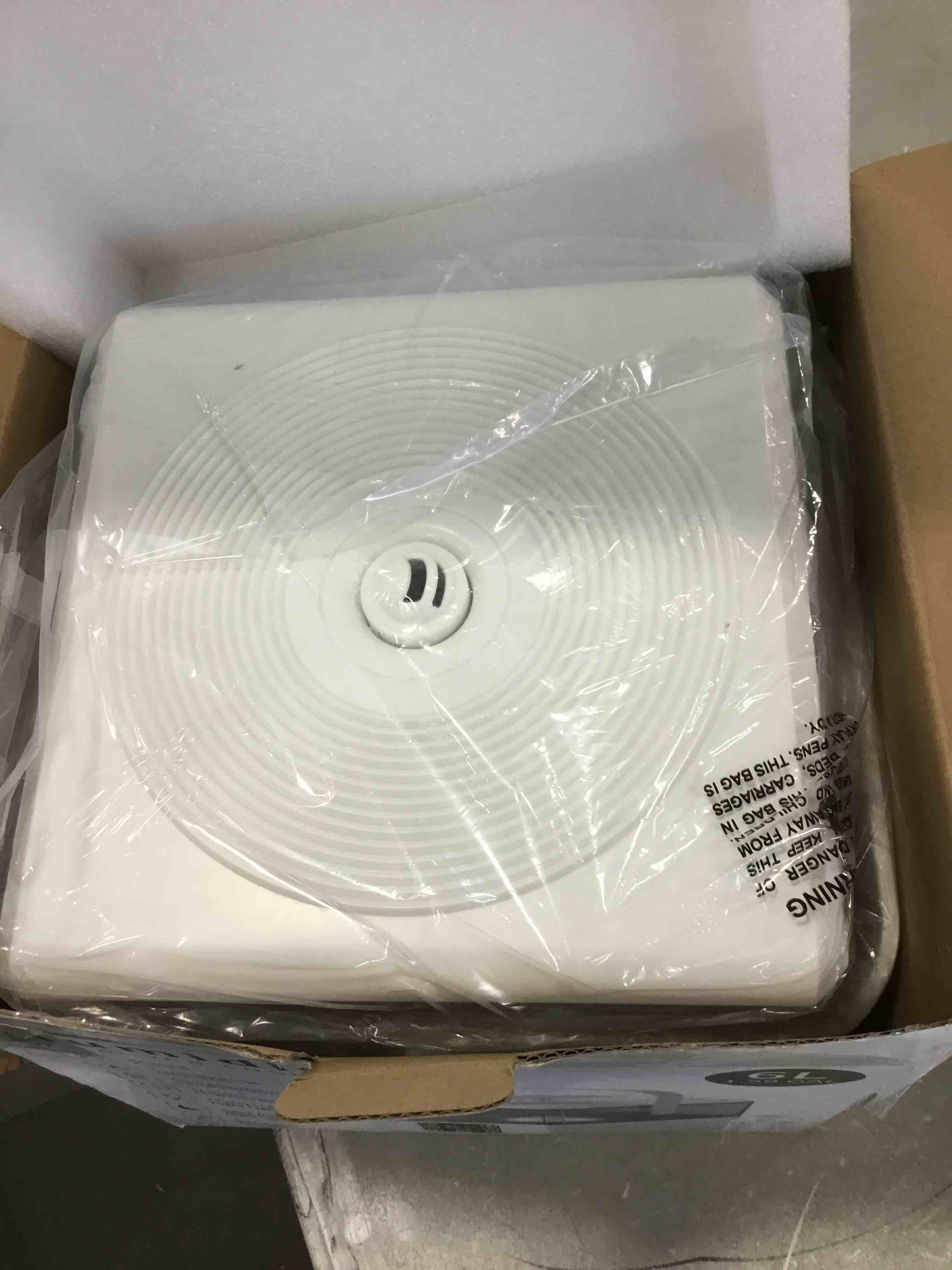 https://s3.amazonaws.com/lotting-images-prod/bidfta/BRN0247328_1730749761790.jpeg