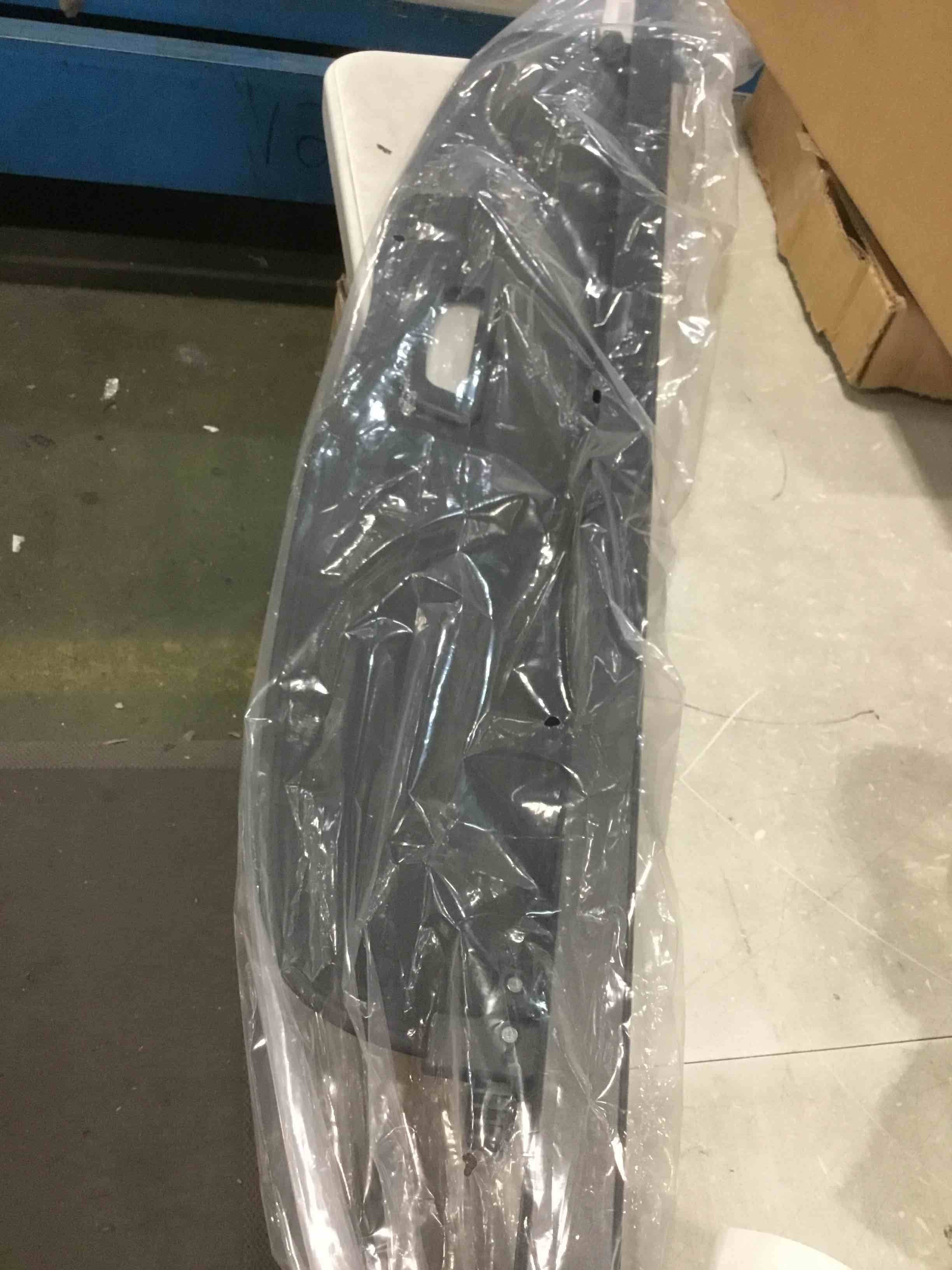 https://s3.amazonaws.com/lotting-images-prod/bidfta/BRN0247400_1730740210471.jpeg